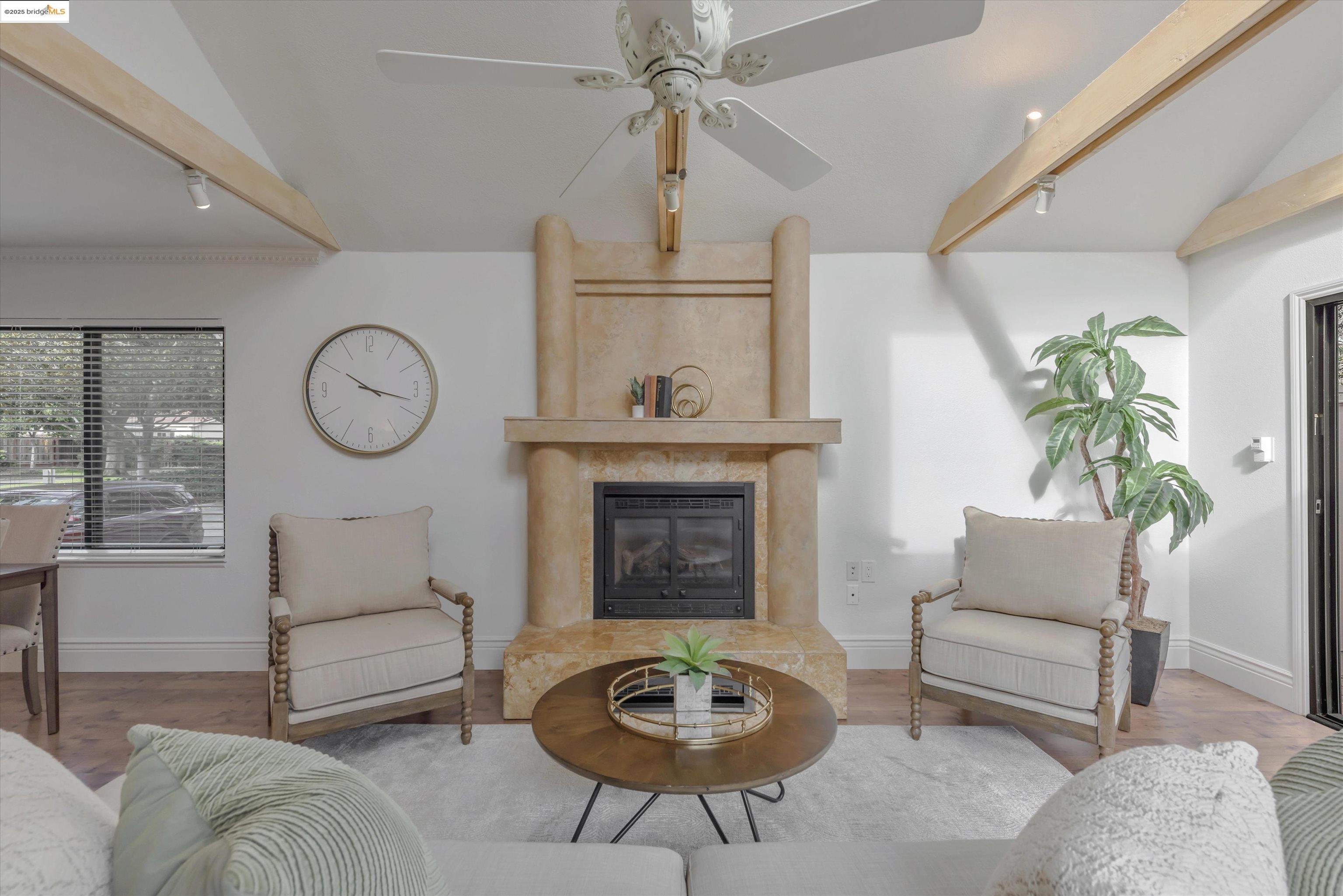 Photo #6: 41083905 Listing 
