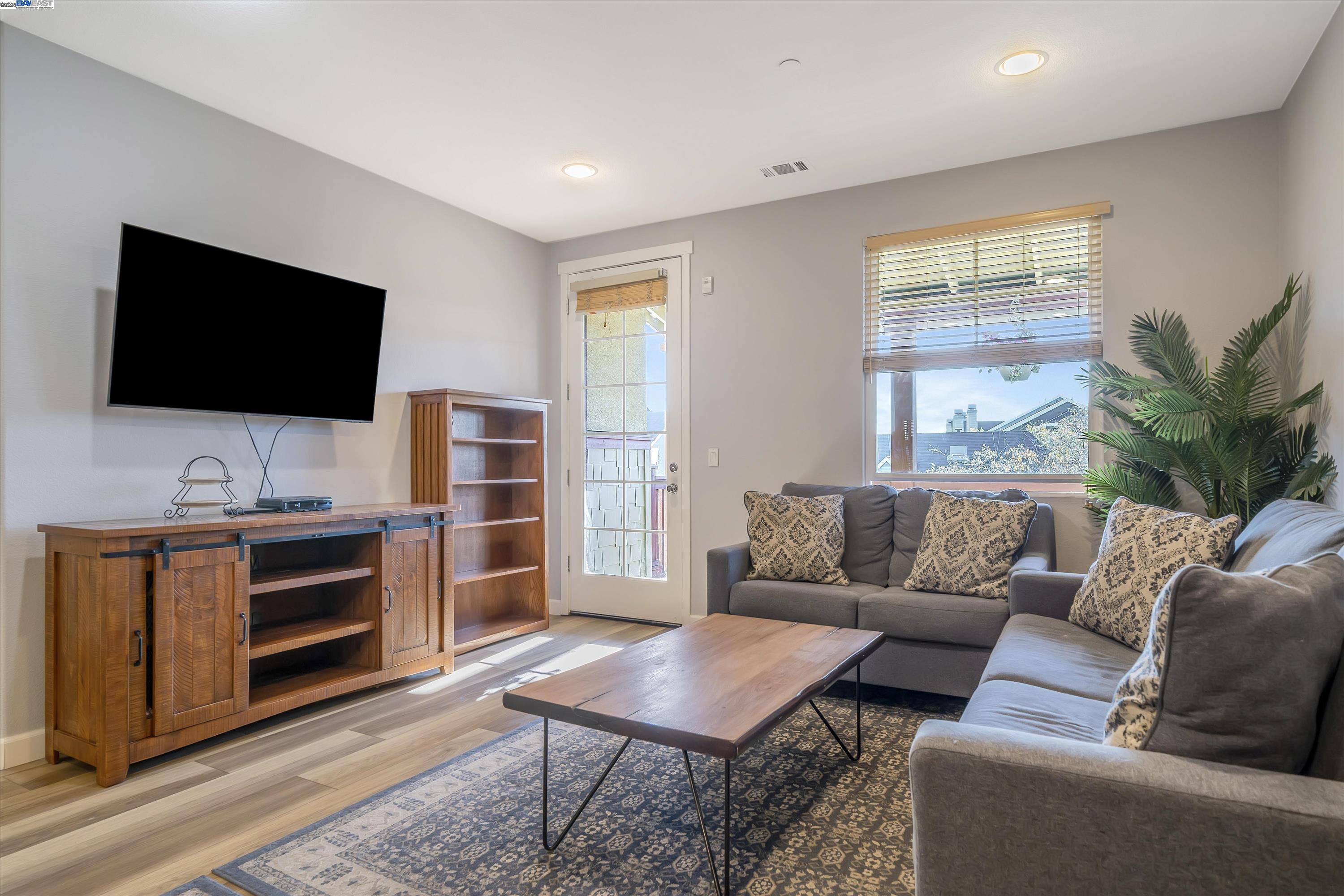 Photo #4: 41083907 Listing 