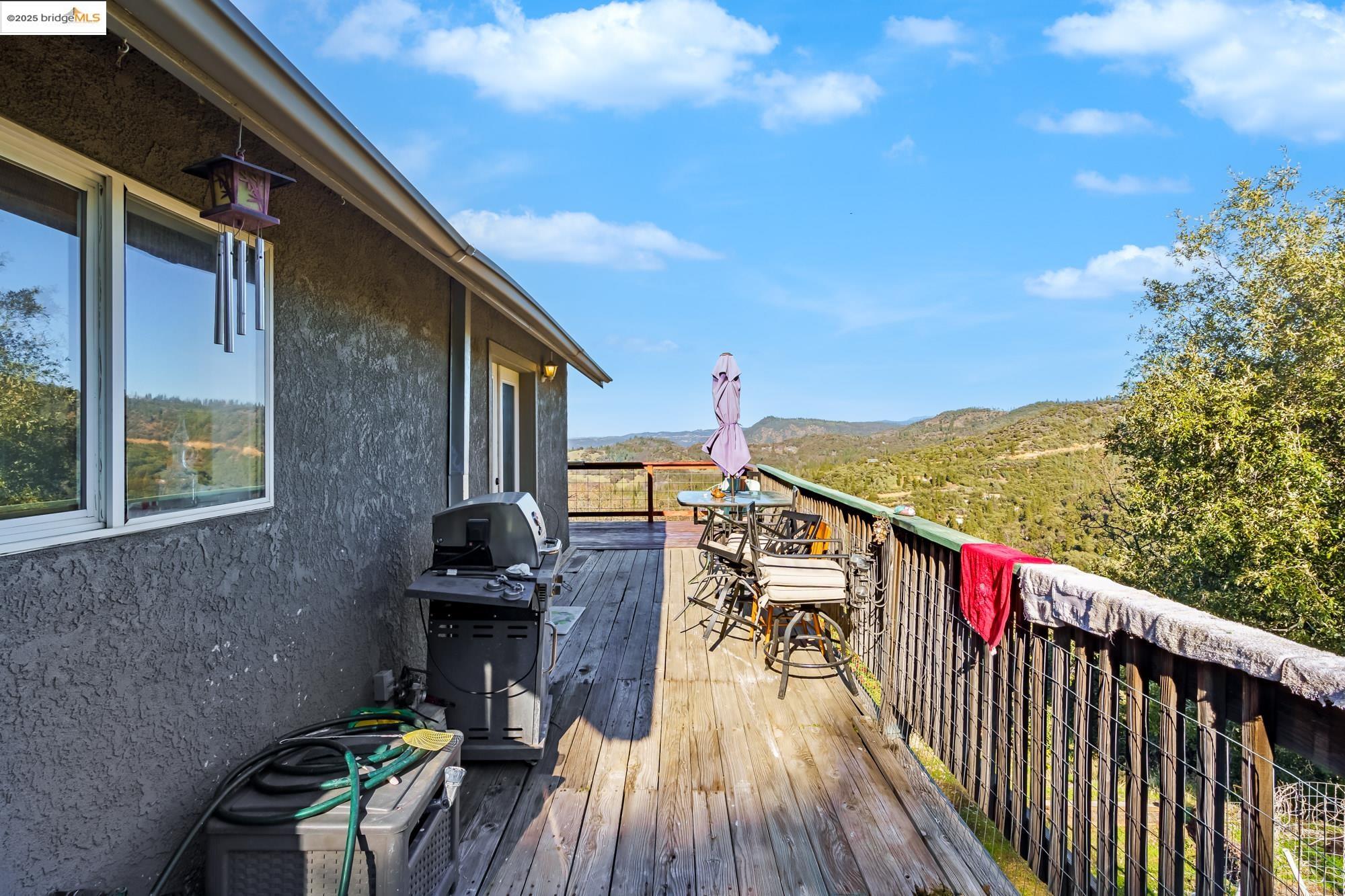 Detail Gallery Image 8 of 31 For 22288 Gunsight Rd., Columbia,  CA 95310 - 2 Beds | 1 Baths