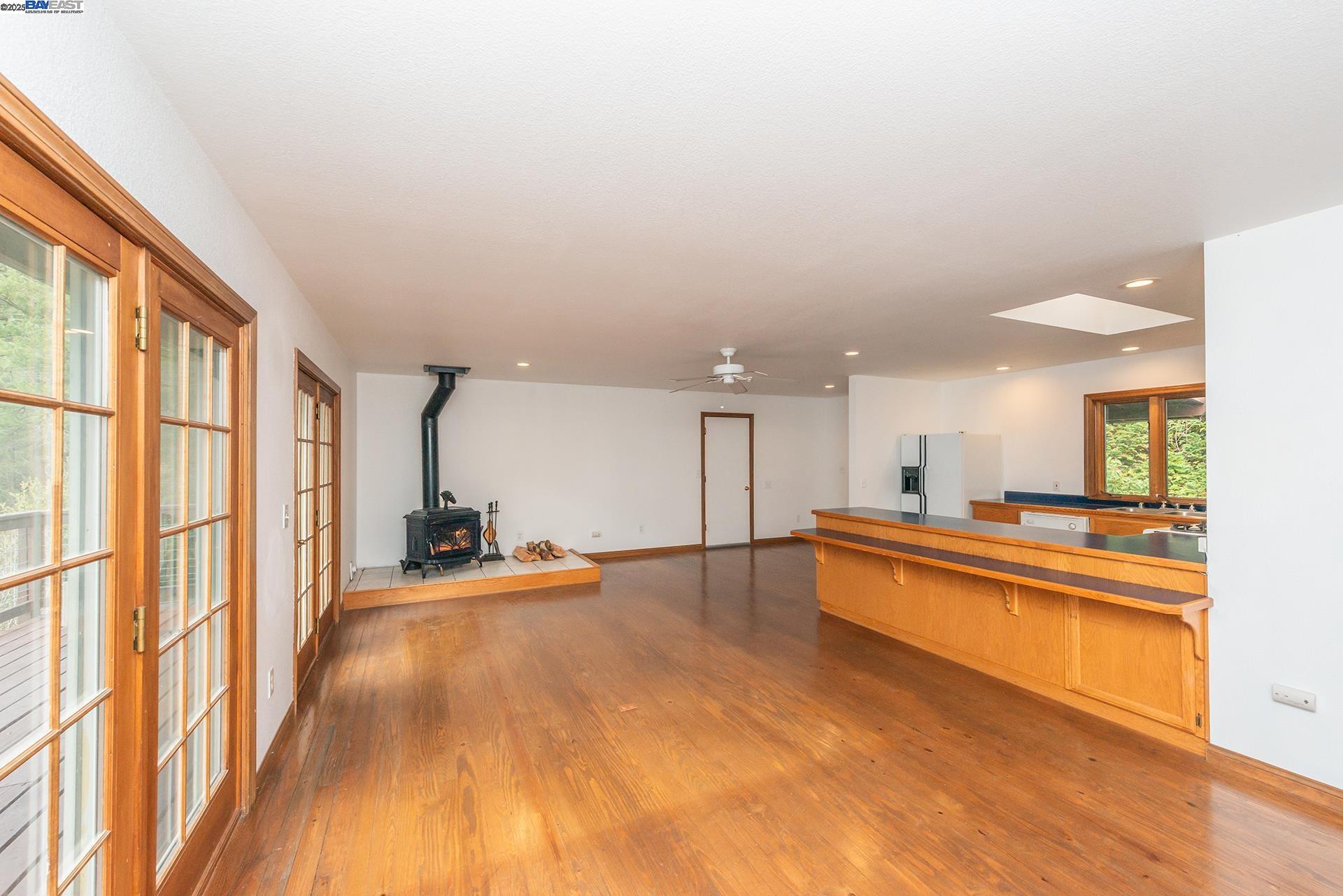 Detail Gallery Image 4 of 49 For 540 Lost Bridge Rd, Lewiston,  CA 96052 - 2 Beds | 2 Baths