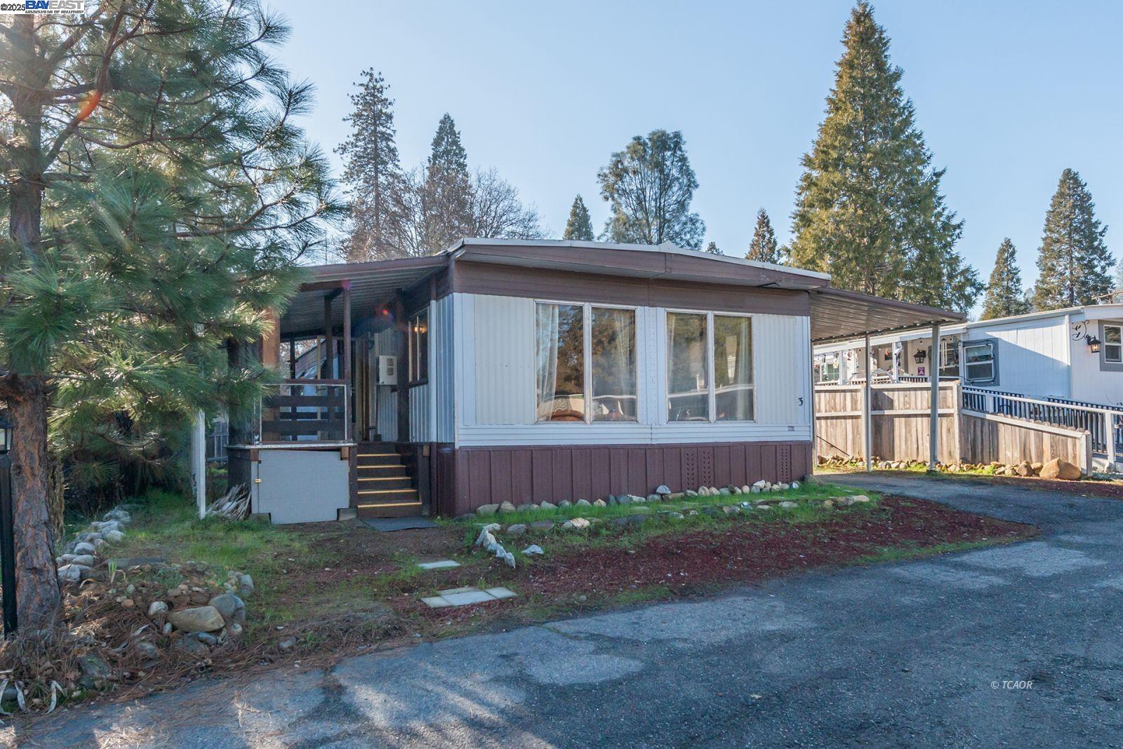 Detail Gallery Image 1 of 50 For 61 Browns Ranch Rd #3,  –,  CA 96093 - 3 Beds | 2 Baths