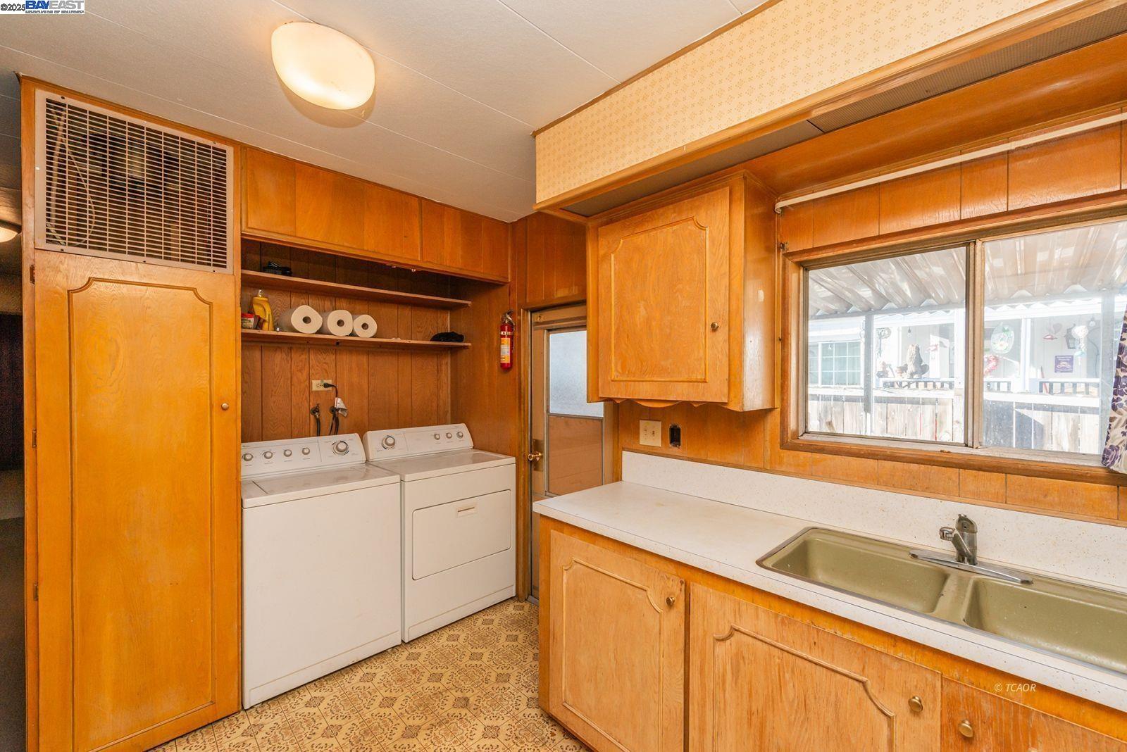 Detail Gallery Image 5 of 50 For 61 Browns Ranch Rd #3,  –,  CA 96093 - 3 Beds | 2 Baths