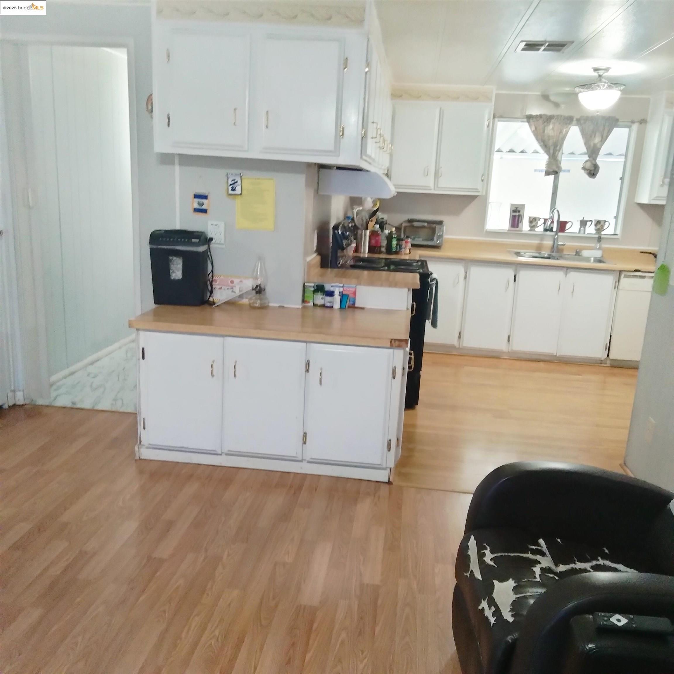 Detail Gallery Image 16 of 19 For 34 Mark Lane, Antioch,  CA 94509-4415 - 2 Beds | 2 Baths