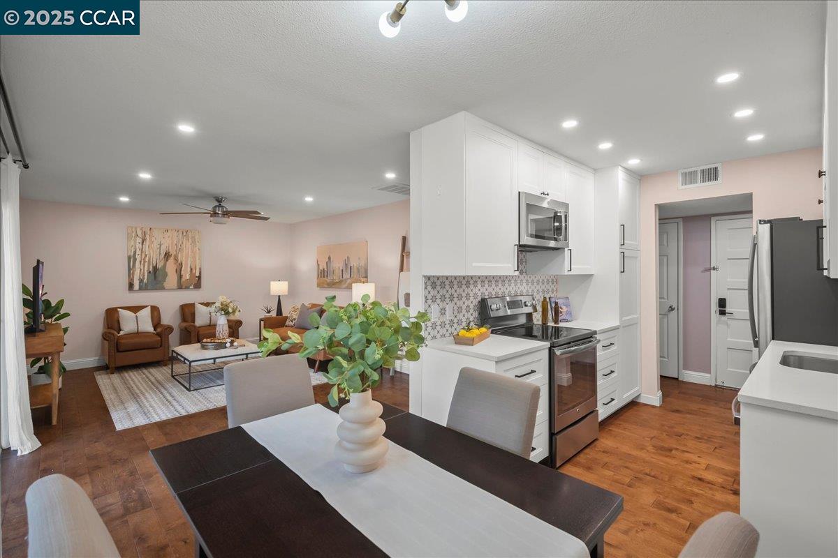 Photo #5: 41083926 Listing 