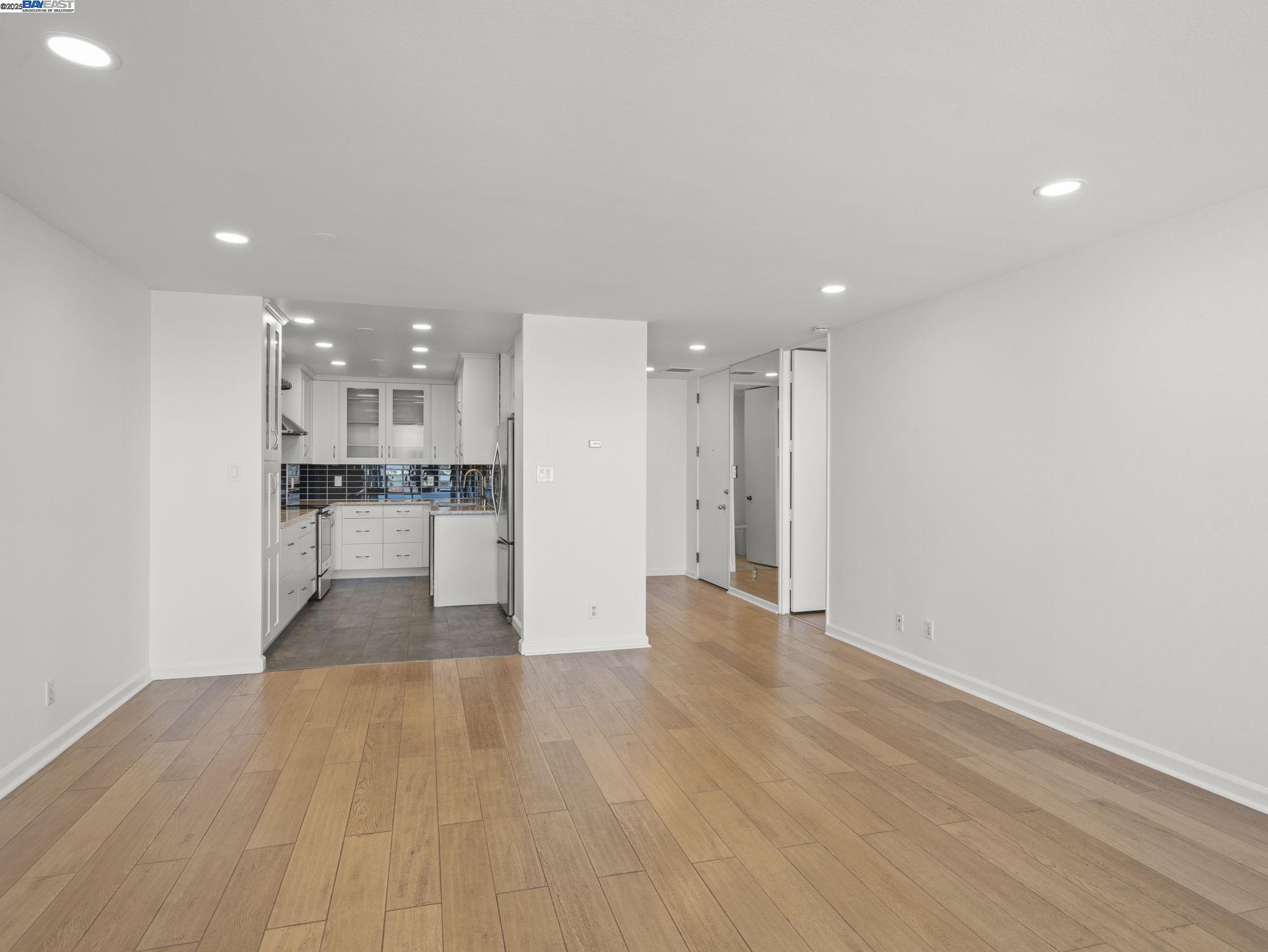 Photo #6: 41083961 Listing 
