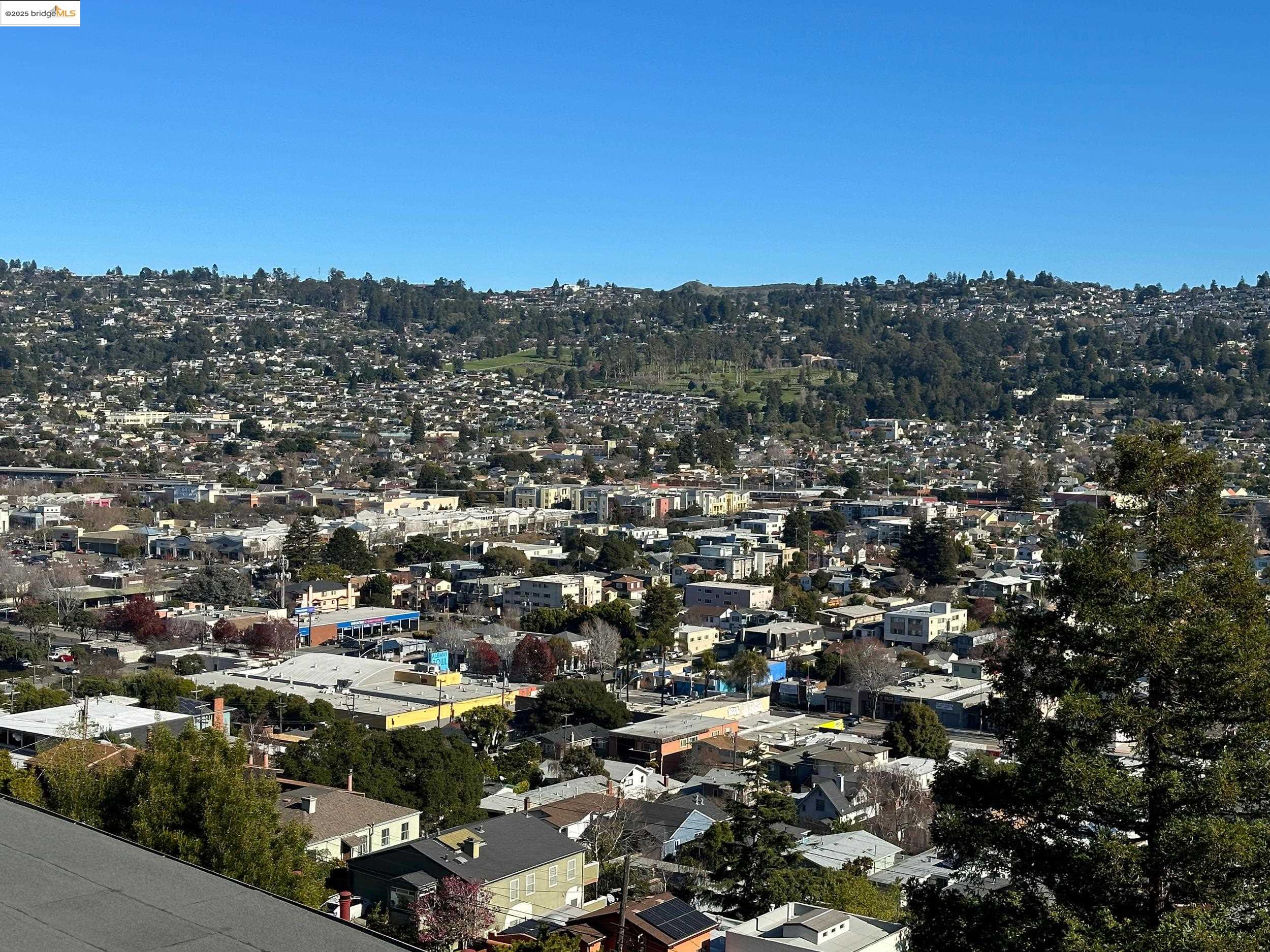Photo #4: 41083979 Listing 