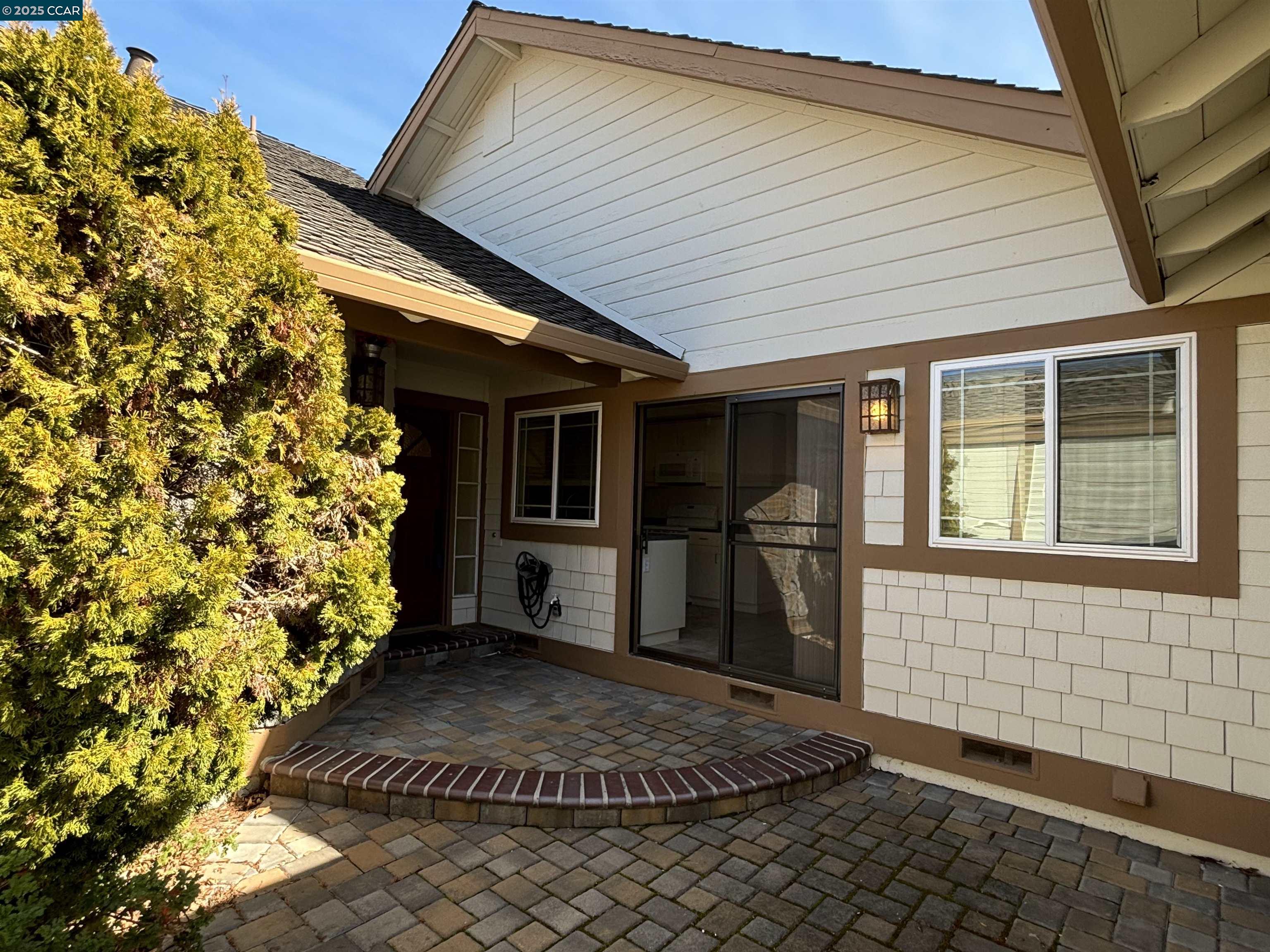 MLS: 41083980 Condo For Sale