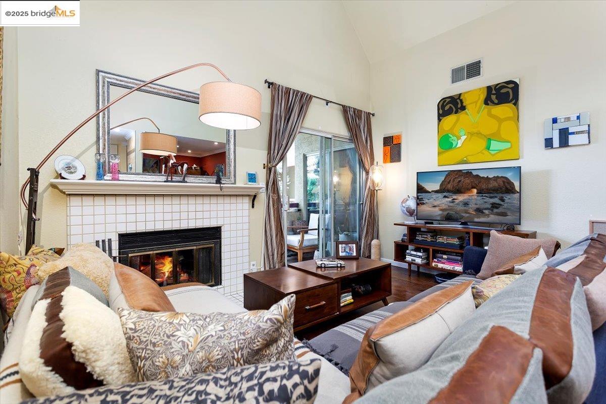 Photo #6: 41083982 Listing: Photo #6