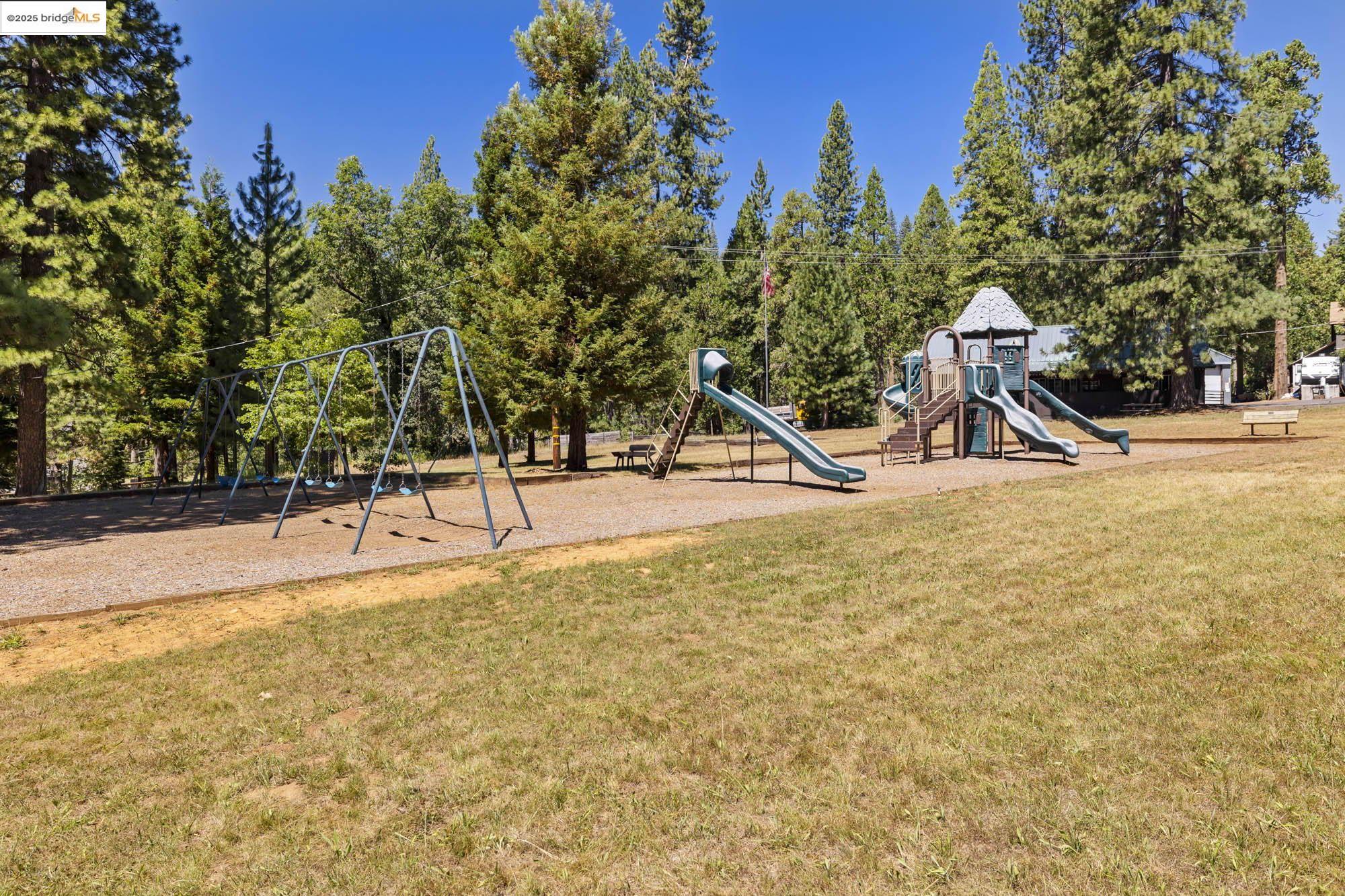 Detail Gallery Image 14 of 17 For 25336 Rebekah, Long Barn,  CA 95335-9776 - 2 Beds | 1 Baths
