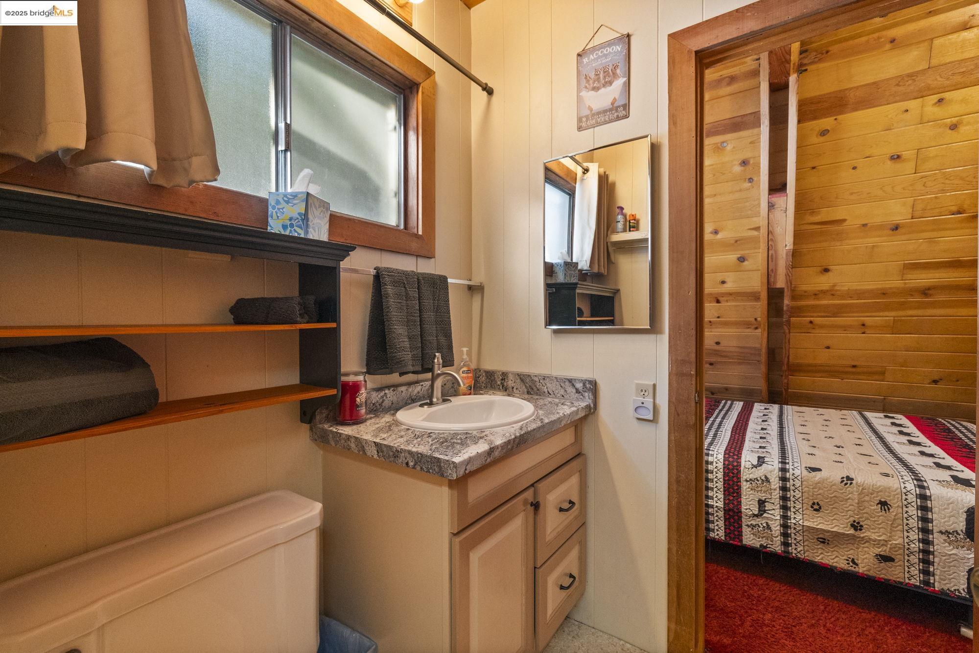 Detail Gallery Image 5 of 17 For 25336 Rebekah, Long Barn,  CA 95335-9776 - 2 Beds | 1 Baths