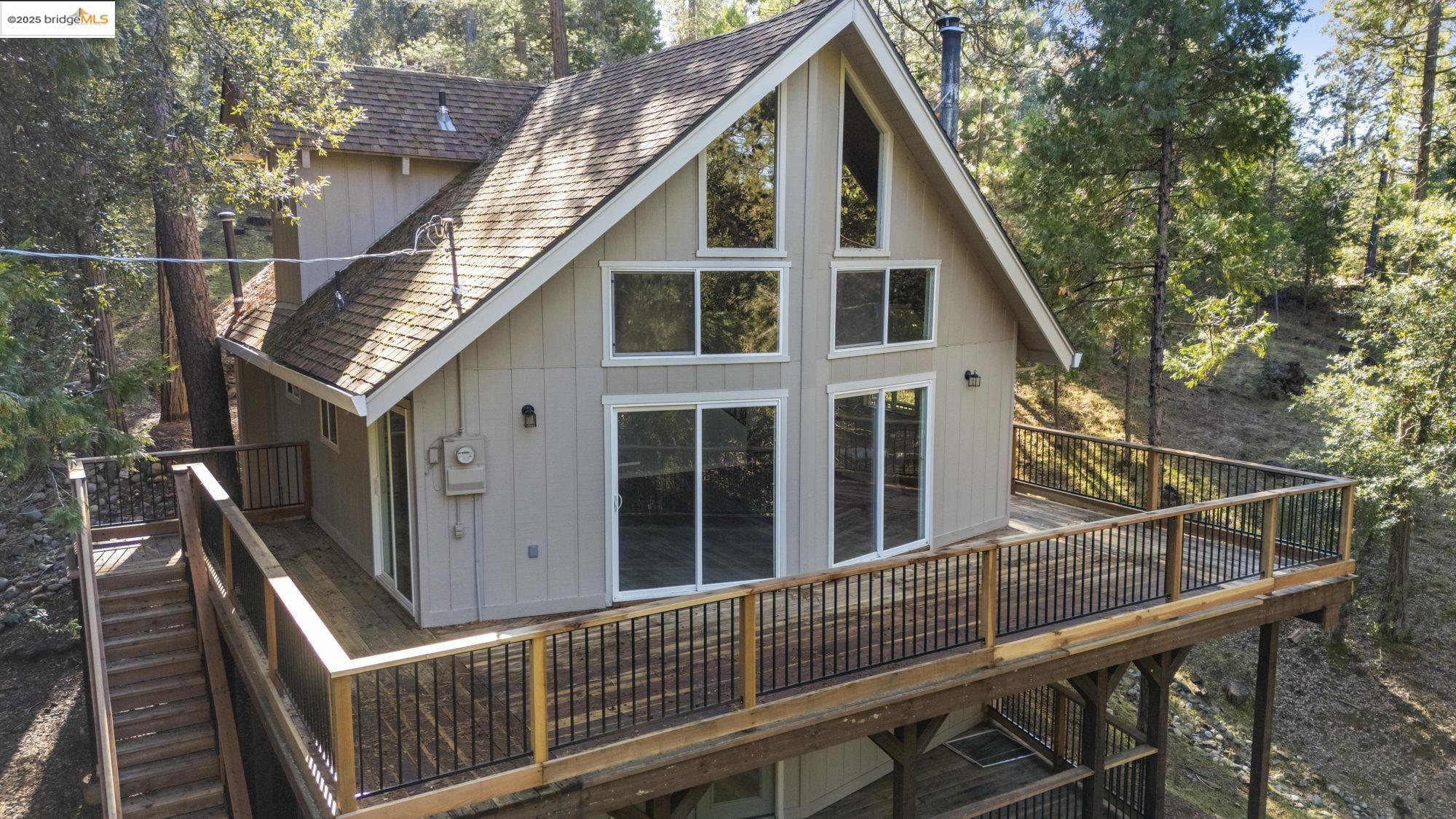 Detail Gallery Image 1 of 1 For 19883 Pine Mountain Dr, Groveland,  CA 95321 - 2 Beds | 2/1 Baths