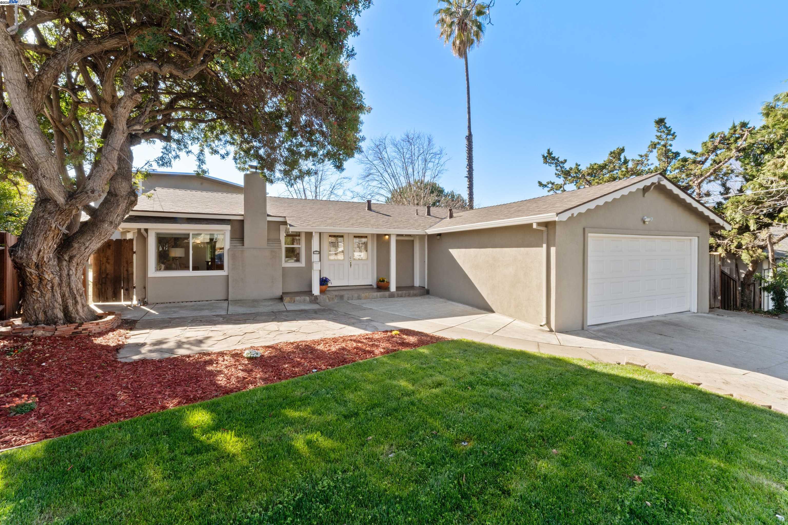 42033 Benbow Dr, Fremont, California 94539, 4 Bedrooms Bedrooms, 7 Rooms Rooms,3 BathroomsBathrooms,Residential,For Sale,42033 Benbow Dr,41084025