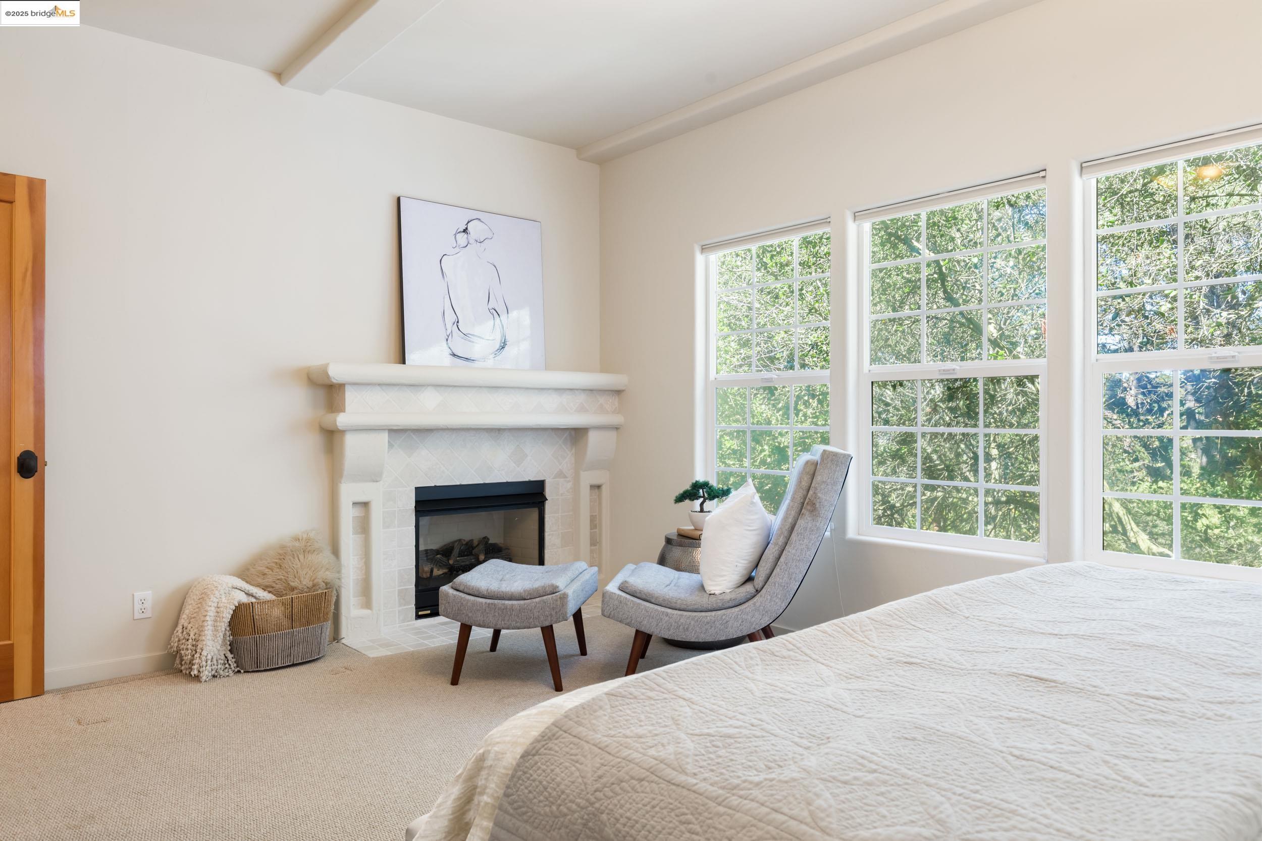 50 Pine Hills Ct, Oakland, California 94611, 4 Bedrooms Bedrooms, 9 Rooms Rooms,3 BathroomsBathrooms,Residential,For Sale,50 Pine Hills Ct,41084032