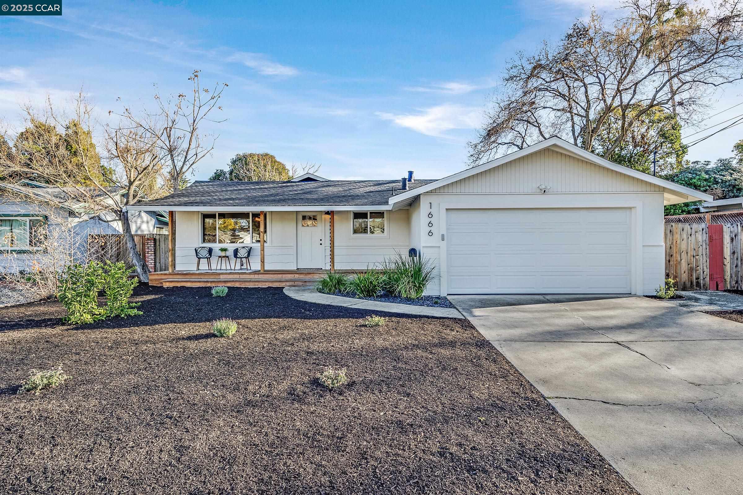 Detail Gallery Image 1 of 1 For 1666 Agadir St, Concord,  CA 94518 - 3 Beds | 2 Baths