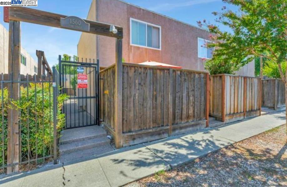 Photo #2: 41084059 Listing 