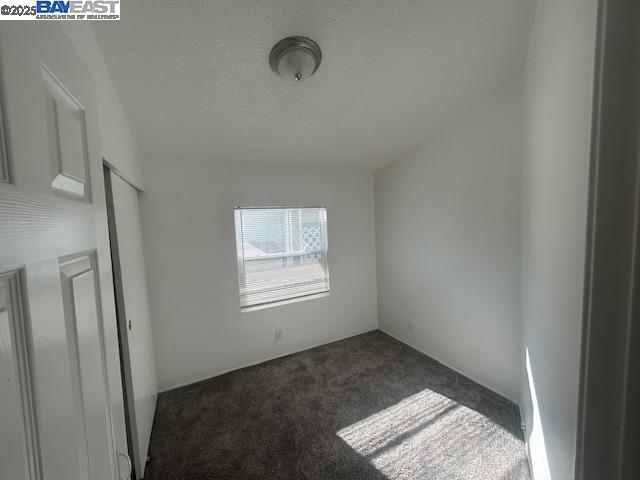 Detail Gallery Image 14 of 35 For 3015 E Bayshore Road #129,  Redwood City,  CA 94063 - 3 Beds | 2 Baths