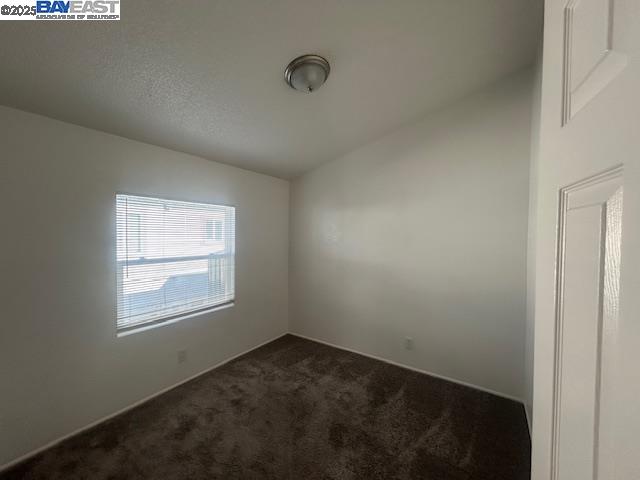 Detail Gallery Image 17 of 35 For 3015 E Bayshore Road #129,  Redwood City,  CA 94063 - 3 Beds | 2 Baths