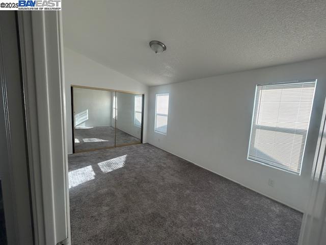 Detail Gallery Image 10 of 35 For 3015 E Bayshore Road #129,  Redwood City,  CA 94063 - 3 Beds | 2 Baths