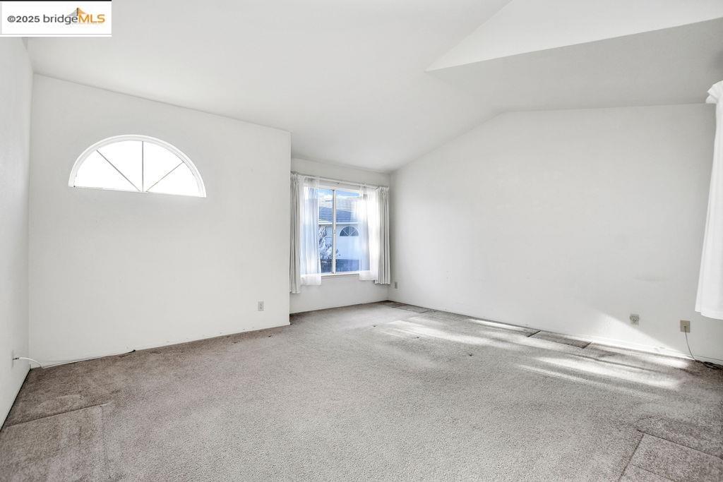 Photo #17: 41084088 Listing: Photo #17