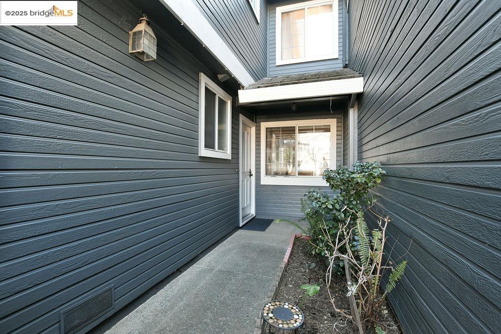 Photo #3: 41084088 Listing: Photo #3