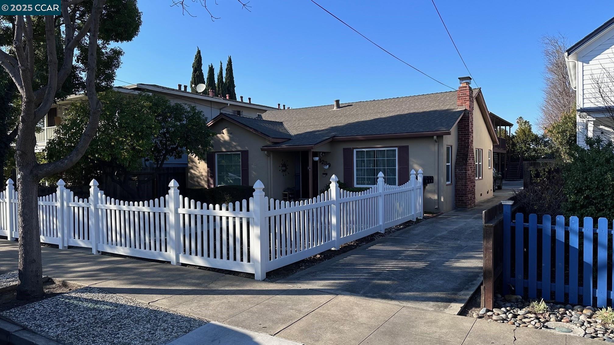 Detail Gallery Image 2 of 6 For 1239 Harrison St, Santa Clara,  CA 95050 - – Beds | – Baths