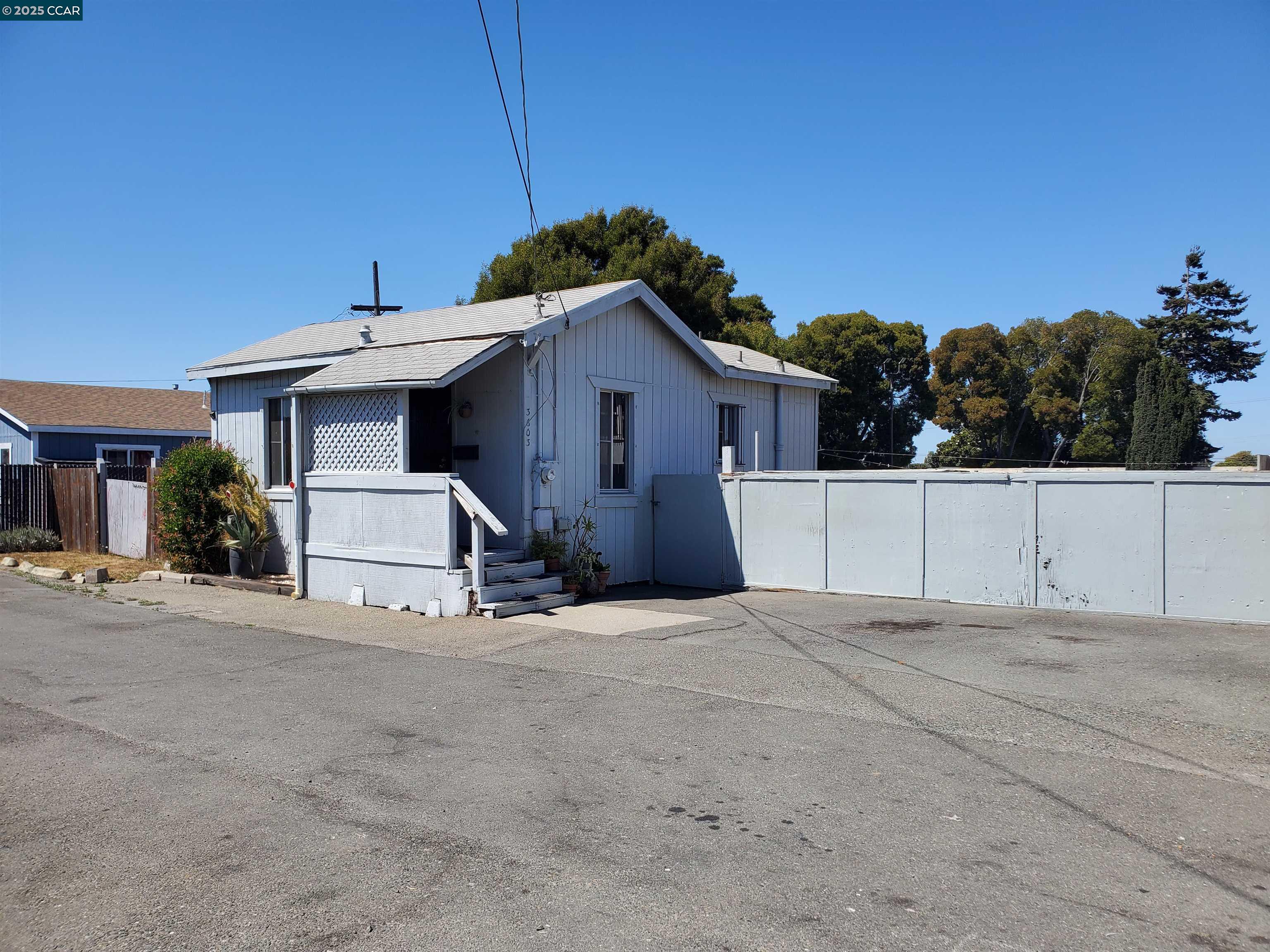 Detail Gallery Image 1 of 1 For 3603 Natalie Ct, Richmond,  CA 94805 - 1 Beds | 1 Baths