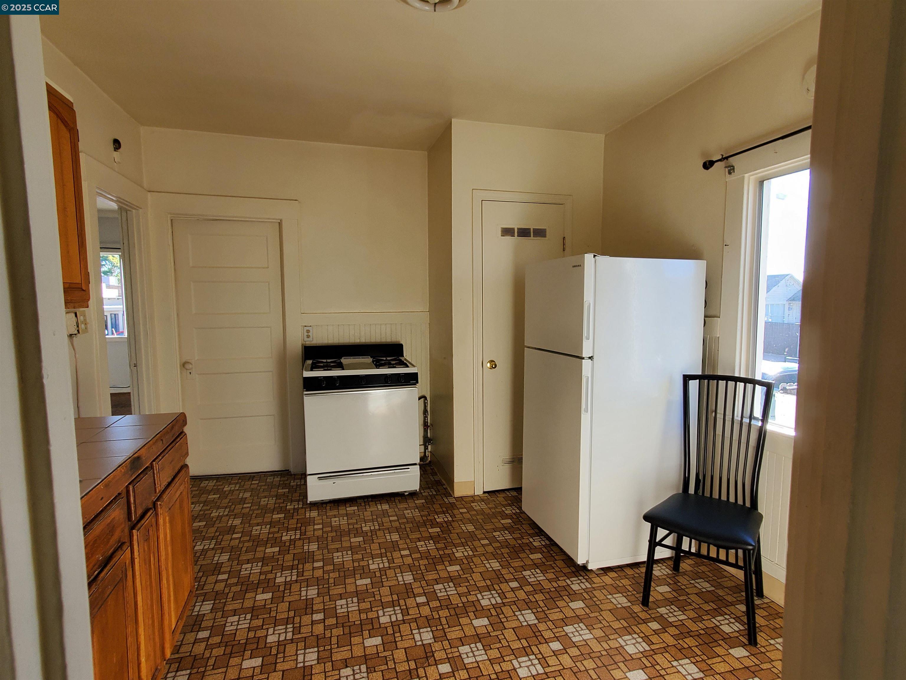 Detail Gallery Image 12 of 27 For 3637 Natalie Ct, Richmond,  CA 94805 - 2 Beds | 1 Baths