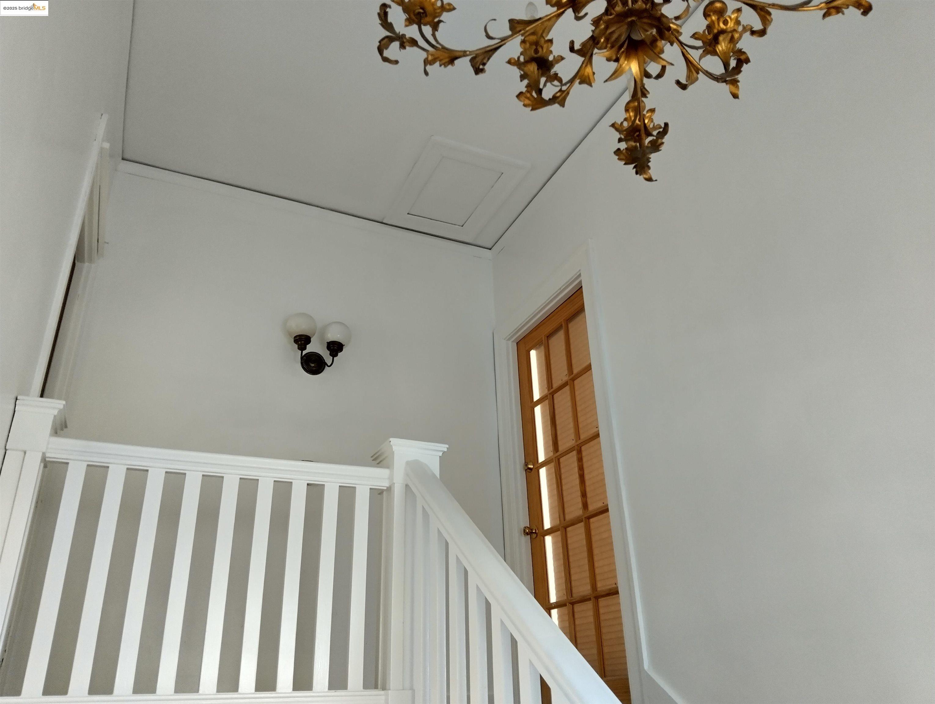 Detail Gallery Image 7 of 48 For 1864 11th Ave, Oakland,  CA 94606 - – Beds | – Baths