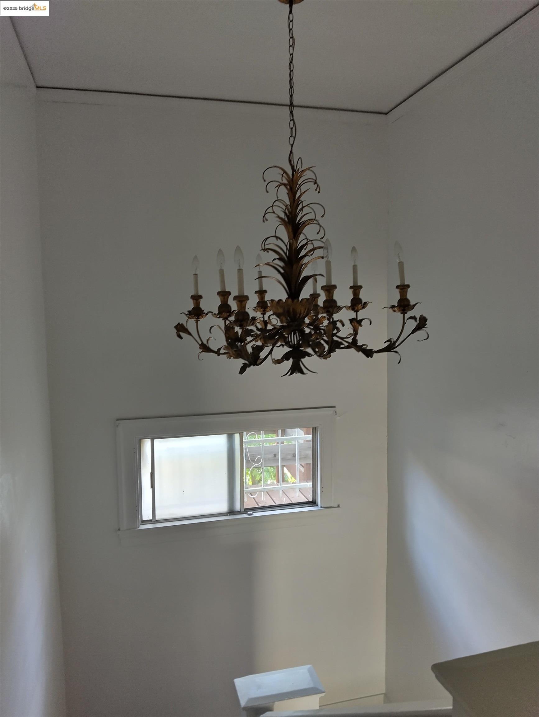 Detail Gallery Image 9 of 48 For 1864 11th Ave, Oakland,  CA 94606 - – Beds | – Baths