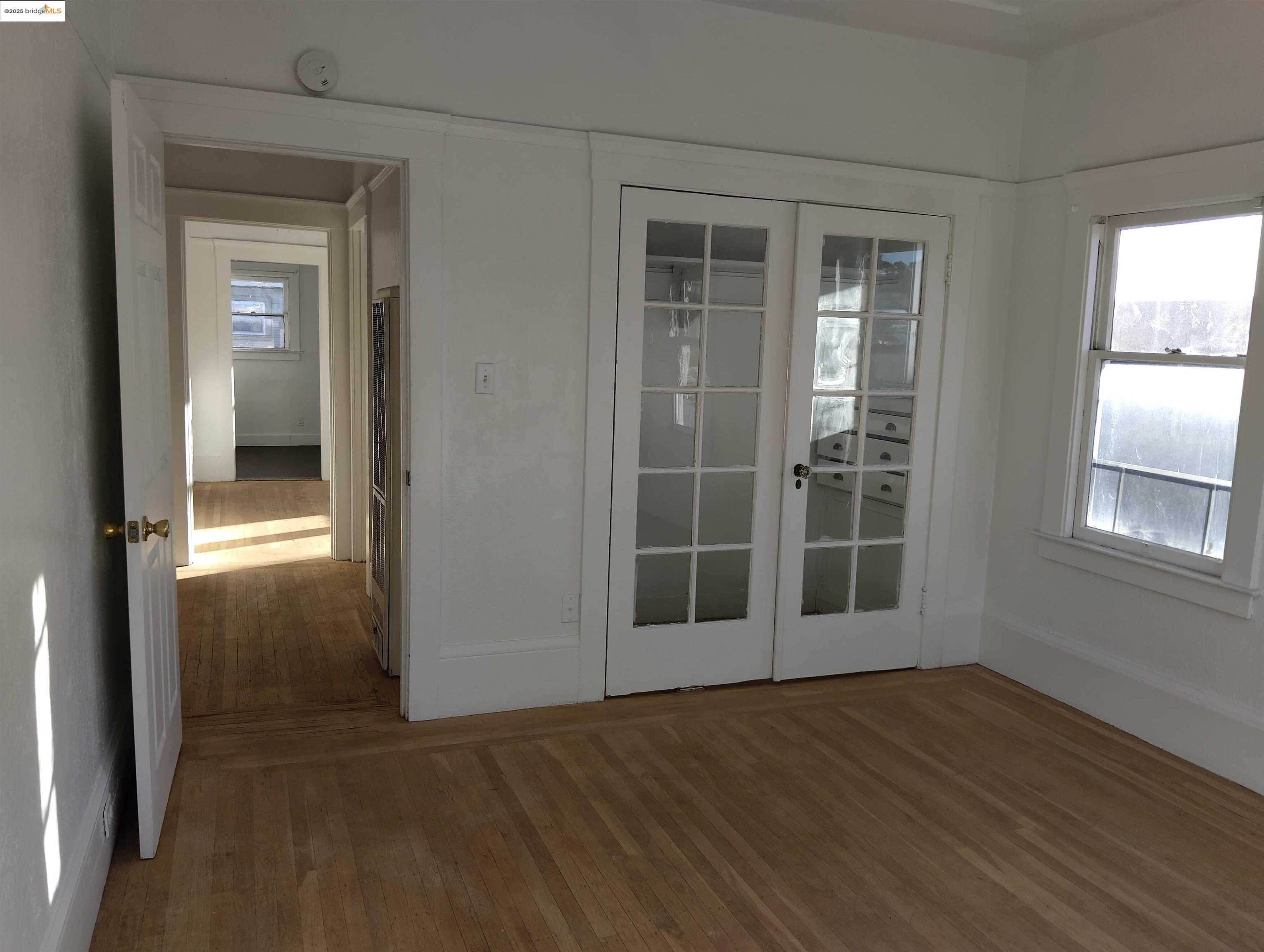property-img