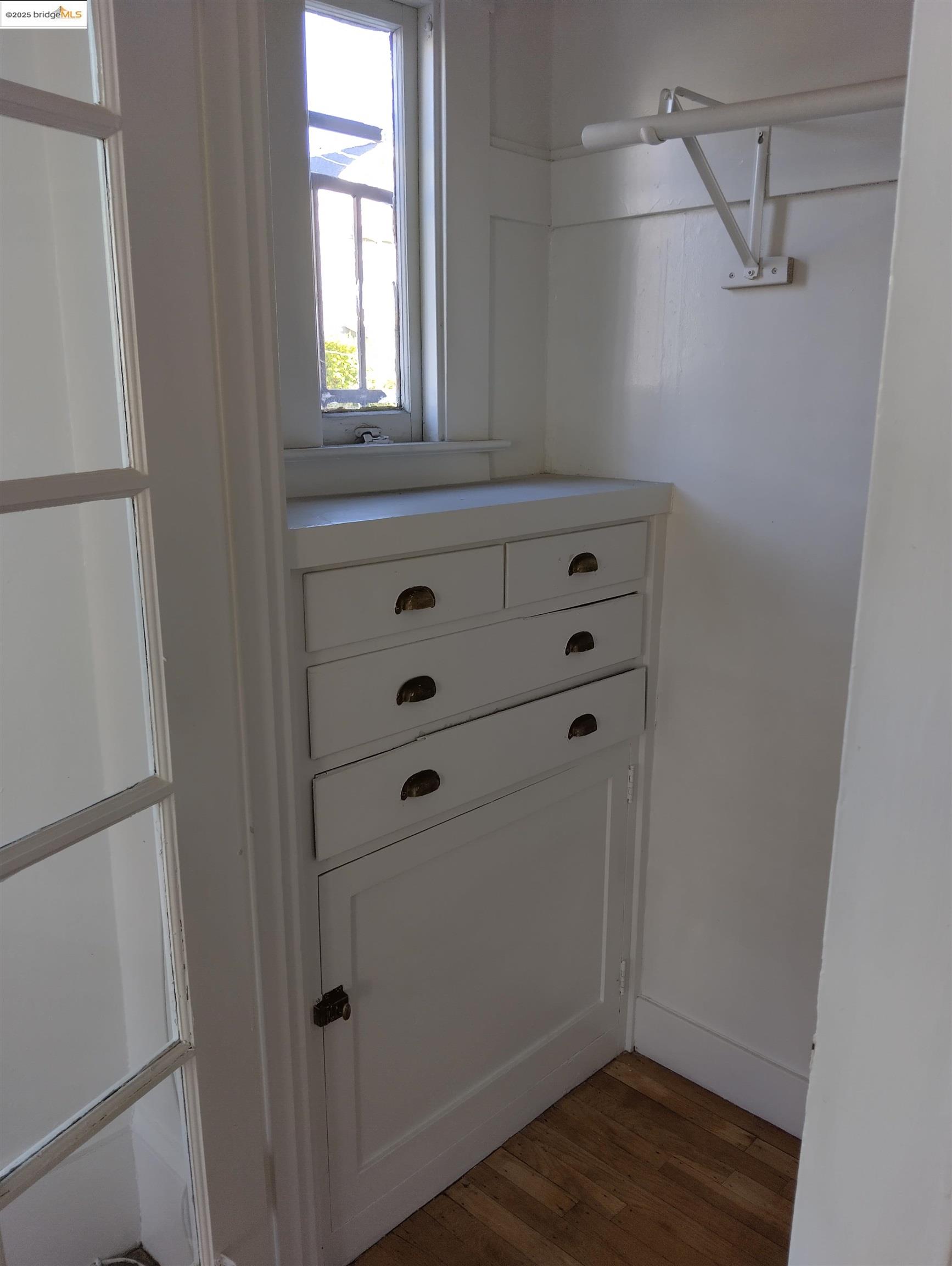 property-img