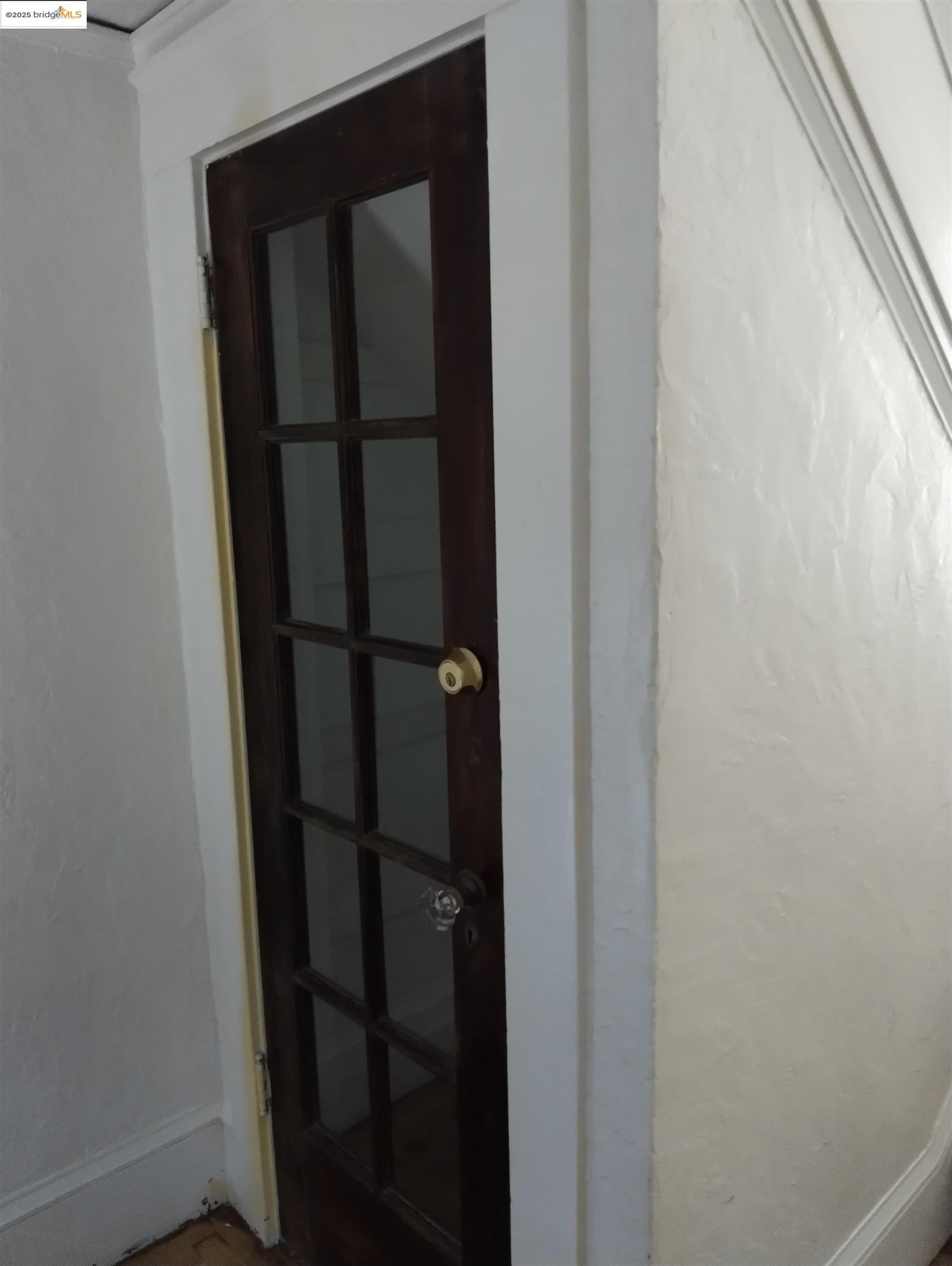 property-img
