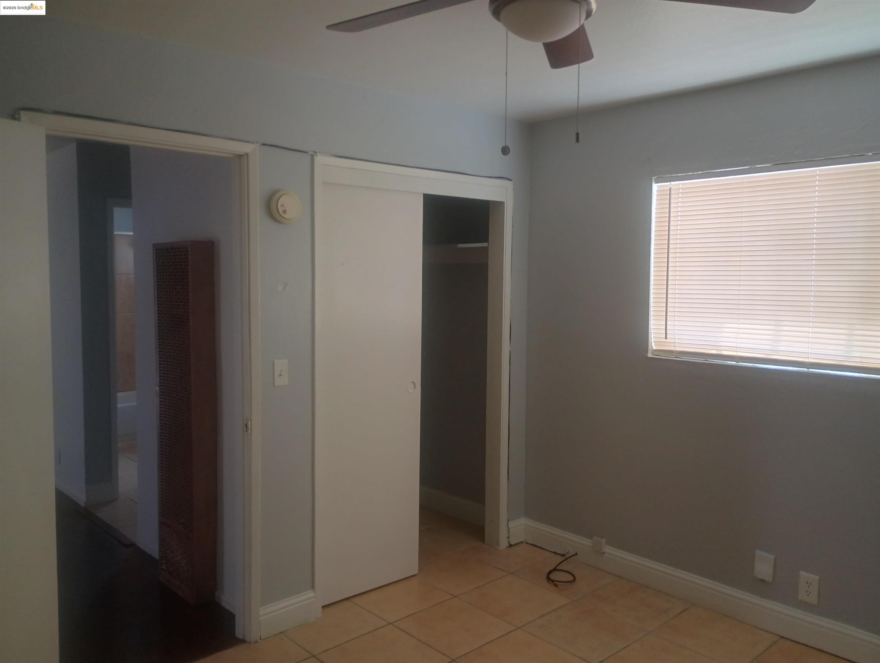property-img