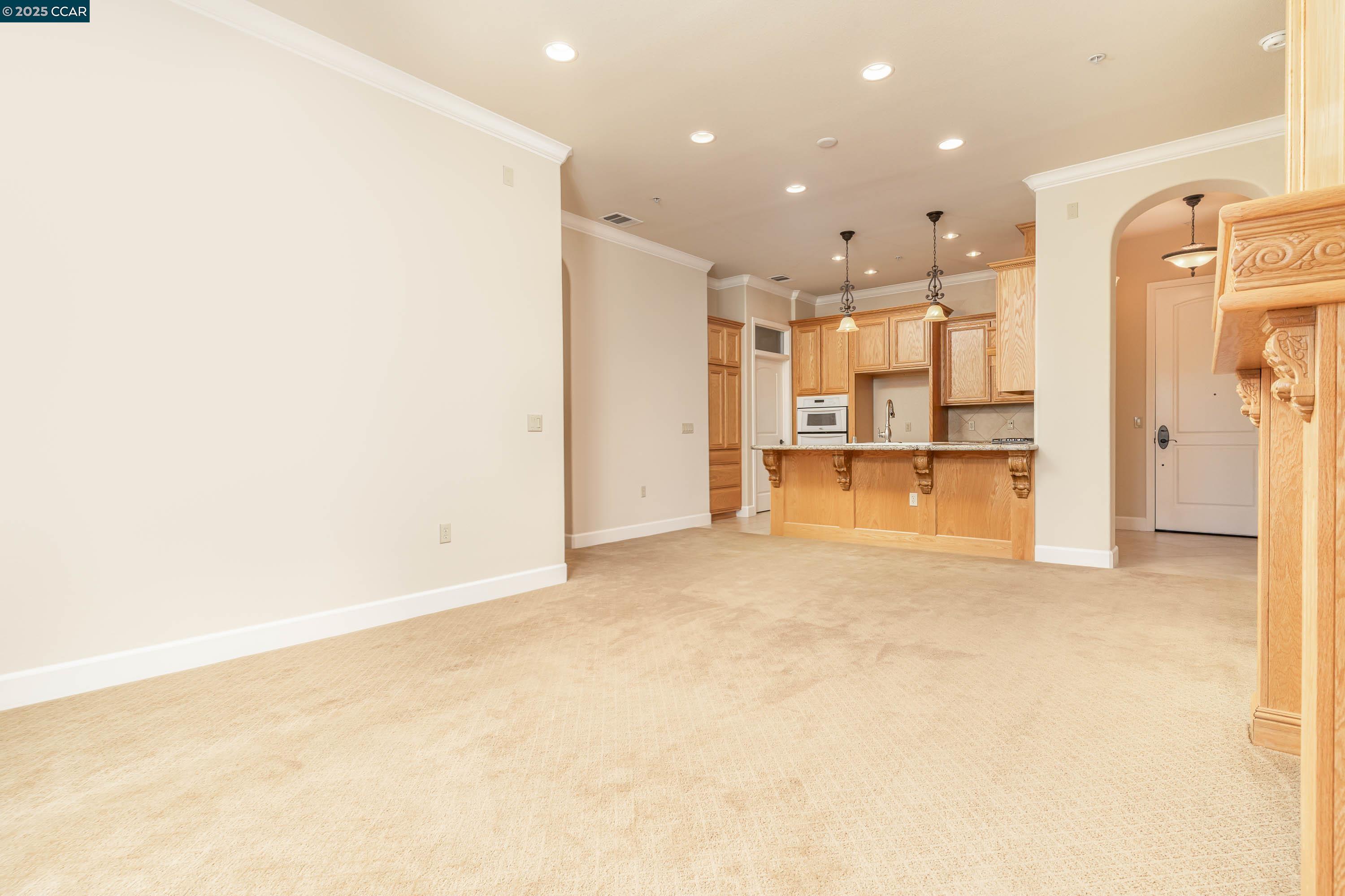 Detail Gallery Image 15 of 59 For 1146 Waltz Ct, Vallejo,  CA 94591 - 2 Beds | 2 Baths