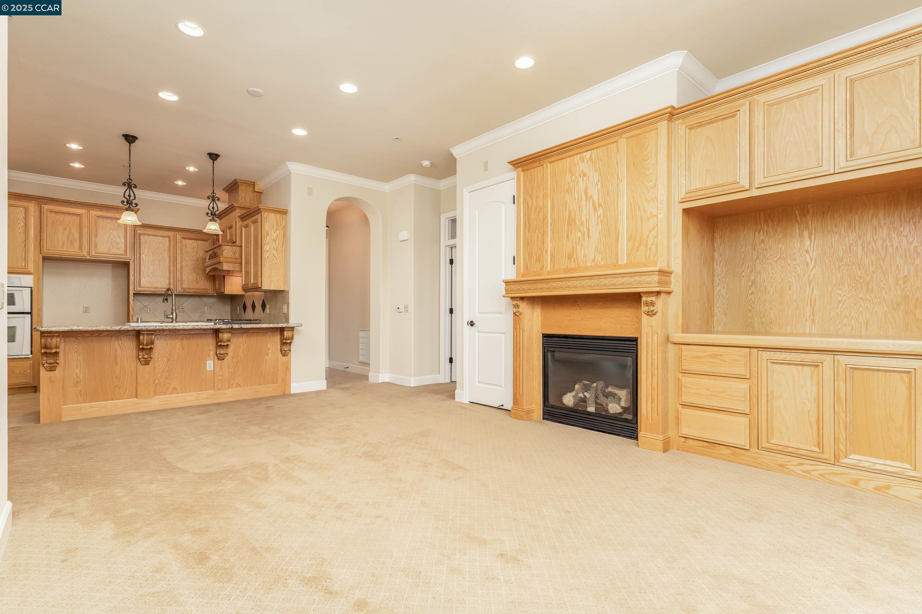 Detail Gallery Image 16 of 59 For 1146 Waltz Ct, Vallejo,  CA 94591 - 2 Beds | 2 Baths