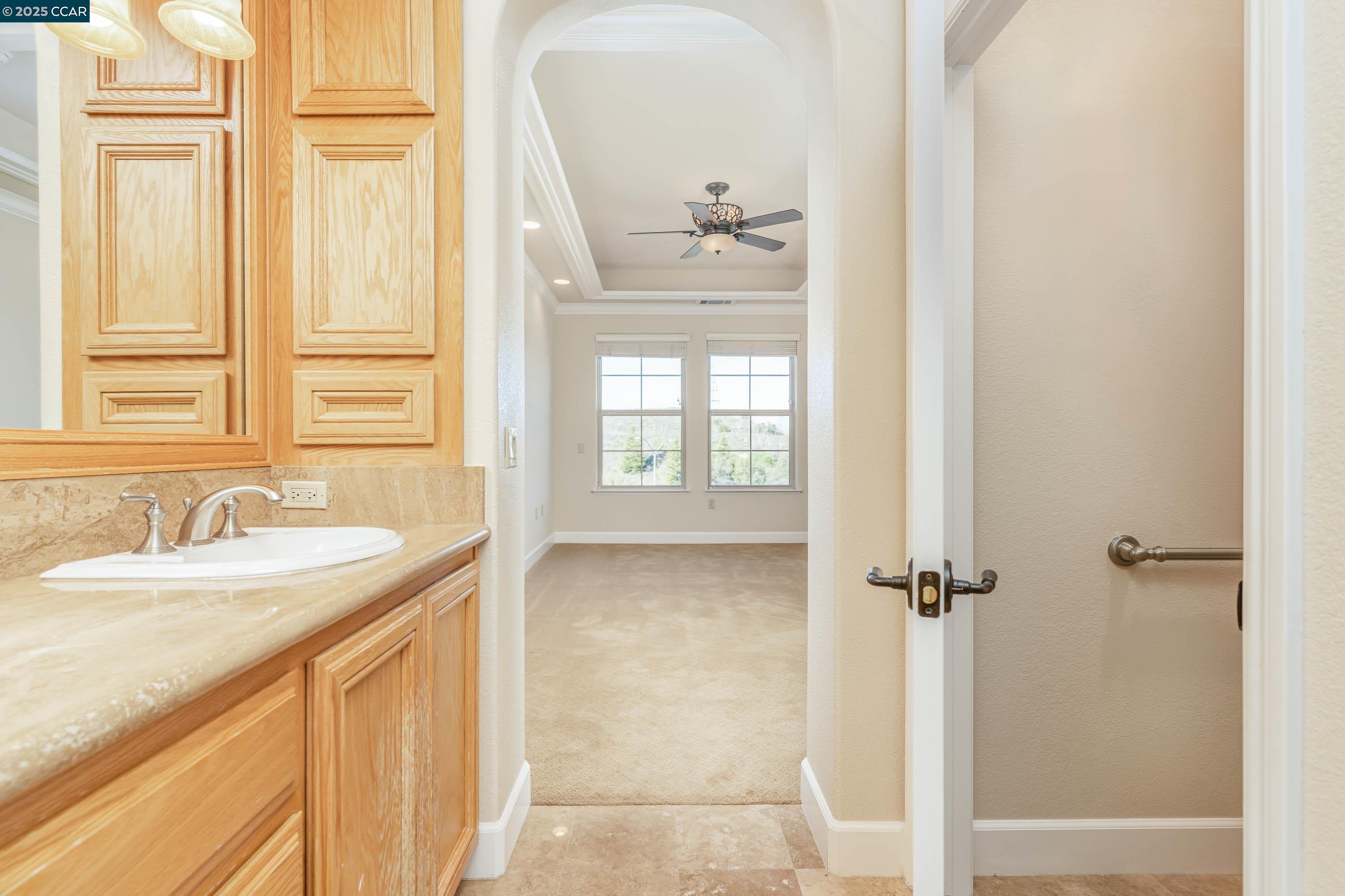 Detail Gallery Image 32 of 59 For 1146 Waltz Ct, Vallejo,  CA 94591 - 2 Beds | 2 Baths