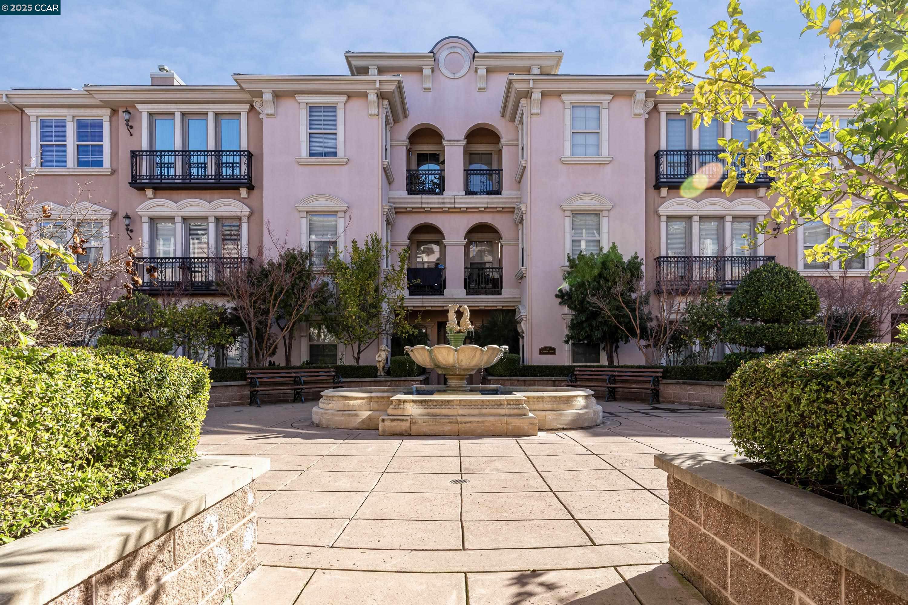 Detail Gallery Image 41 of 59 For 1146 Waltz Ct, Vallejo,  CA 94591 - 2 Beds | 2 Baths