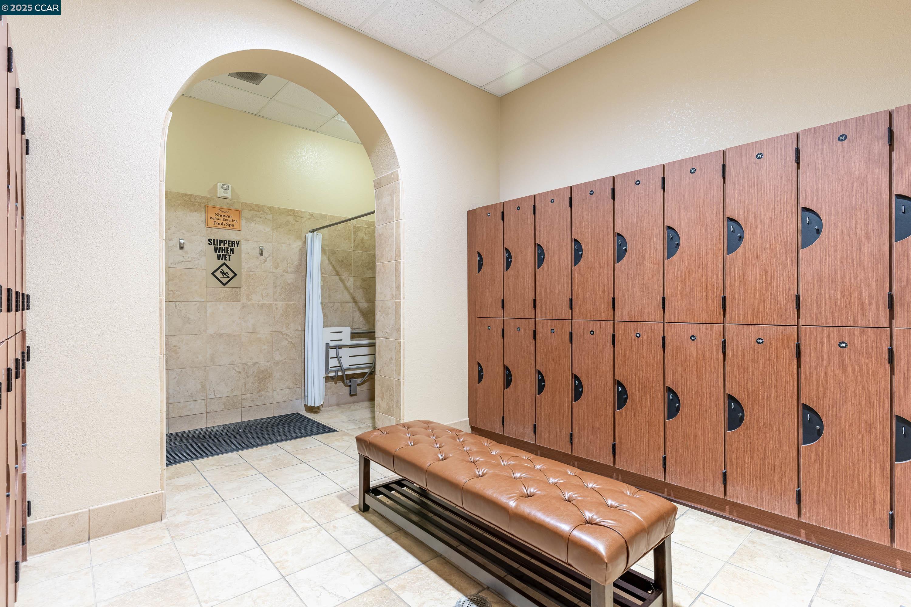 Detail Gallery Image 51 of 59 For 1146 Waltz Ct, Vallejo,  CA 94591 - 2 Beds | 2 Baths