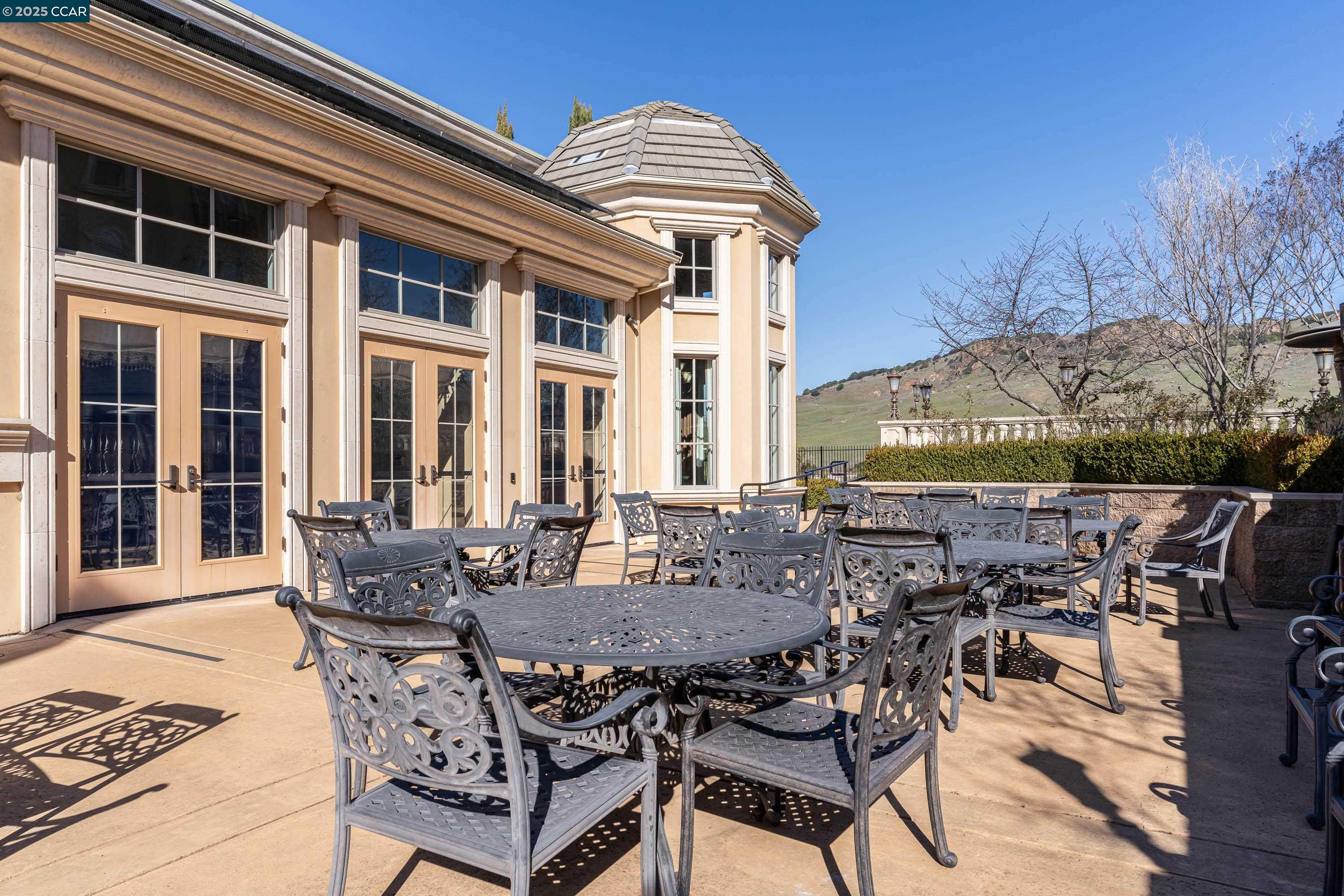 Detail Gallery Image 55 of 59 For 1146 Waltz Ct, Vallejo,  CA 94591 - 2 Beds | 2 Baths