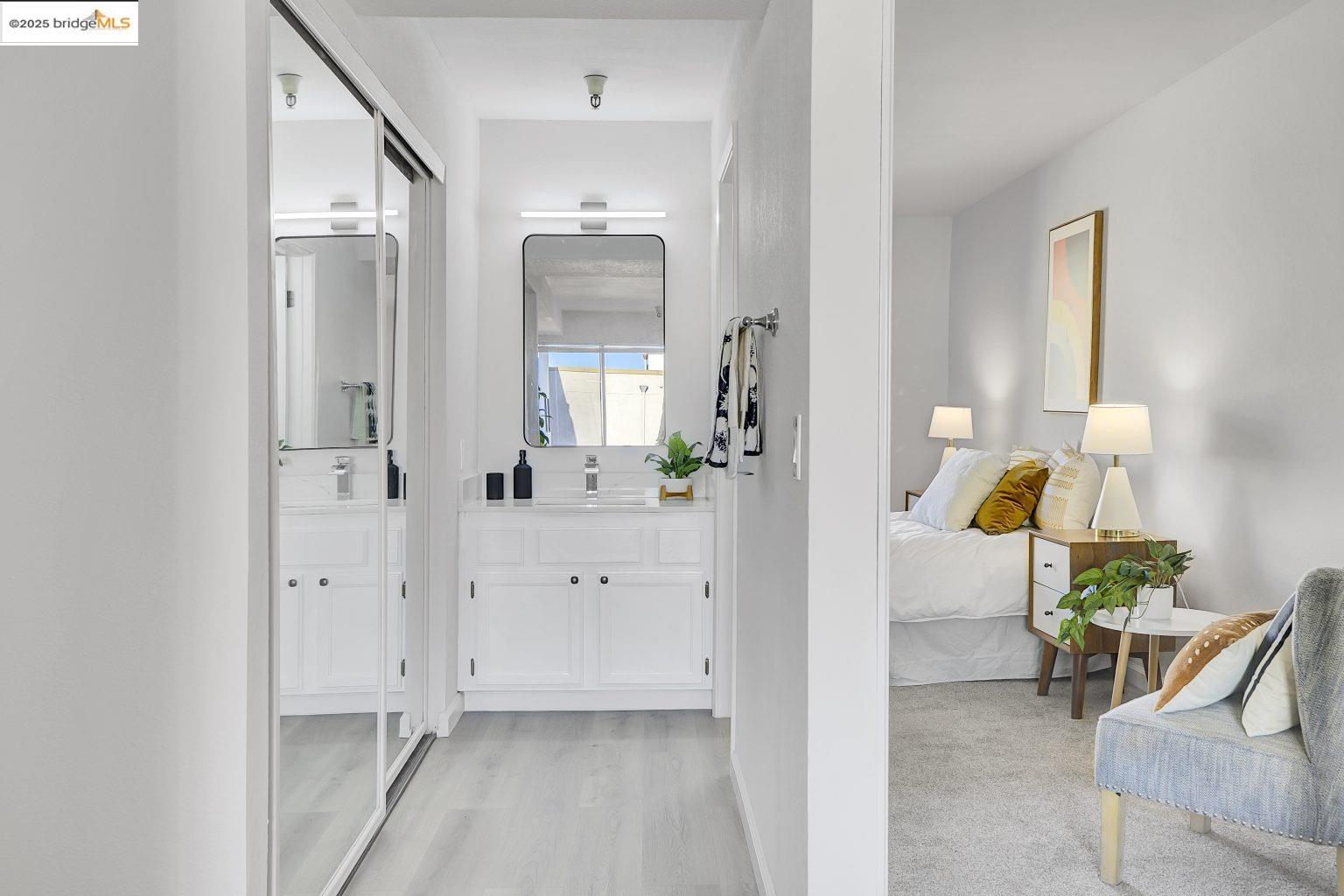 545 Pierce St # 2410, Albany, California 94706, 2 Bedrooms Bedrooms, 5 Rooms Rooms,2 BathroomsBathrooms,Residential,For Sale,545 Pierce St # 2410,41084172