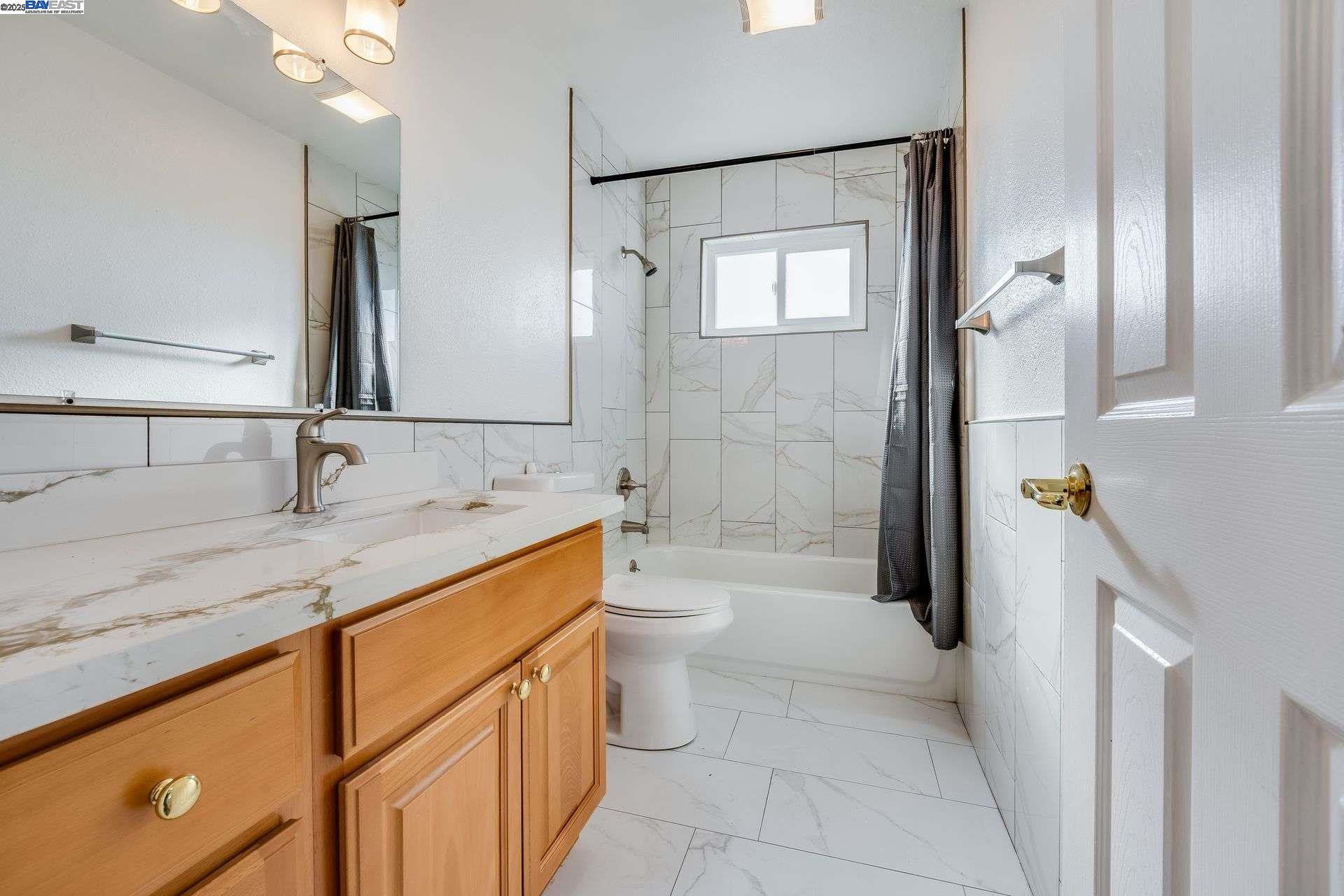 property-img