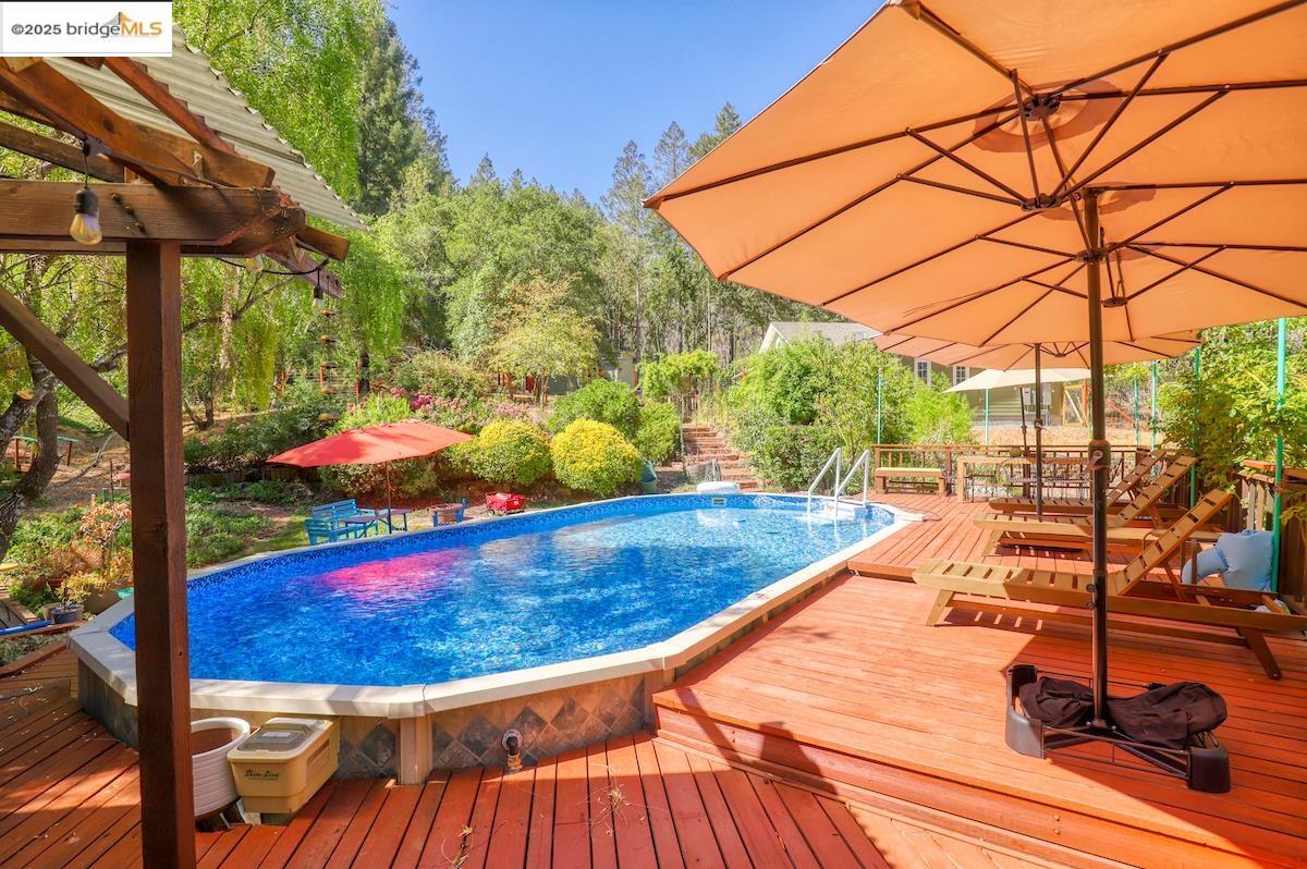 Detail Gallery Image 4 of 38 For 3611 Calistoga Rd, Santa Rosa,  CA 95404 - 3 Beds | 2 Baths