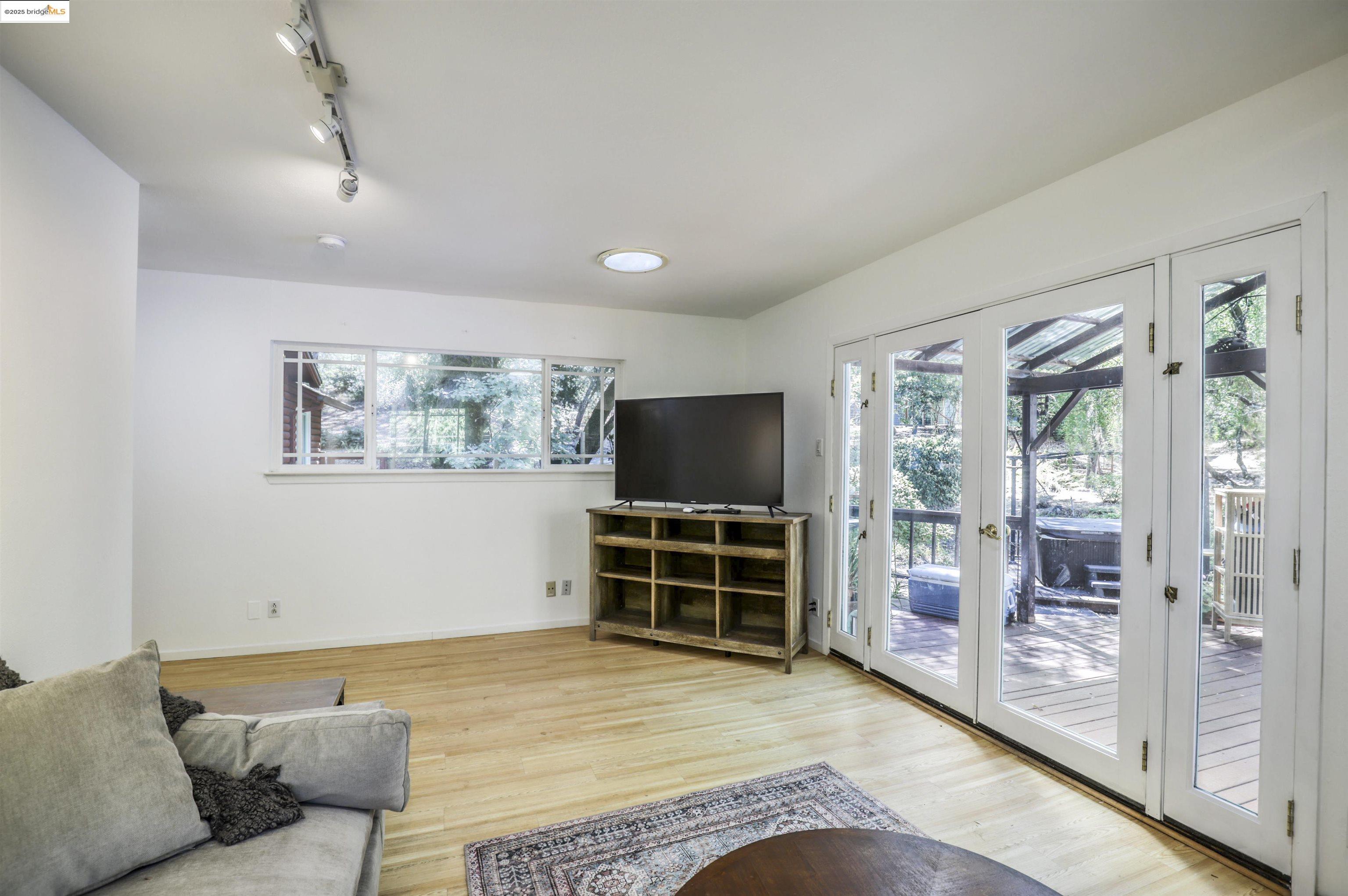 Detail Gallery Image 36 of 38 For 3611 Calistoga Rd, Santa Rosa,  CA 95404 - 3 Beds | 2 Baths