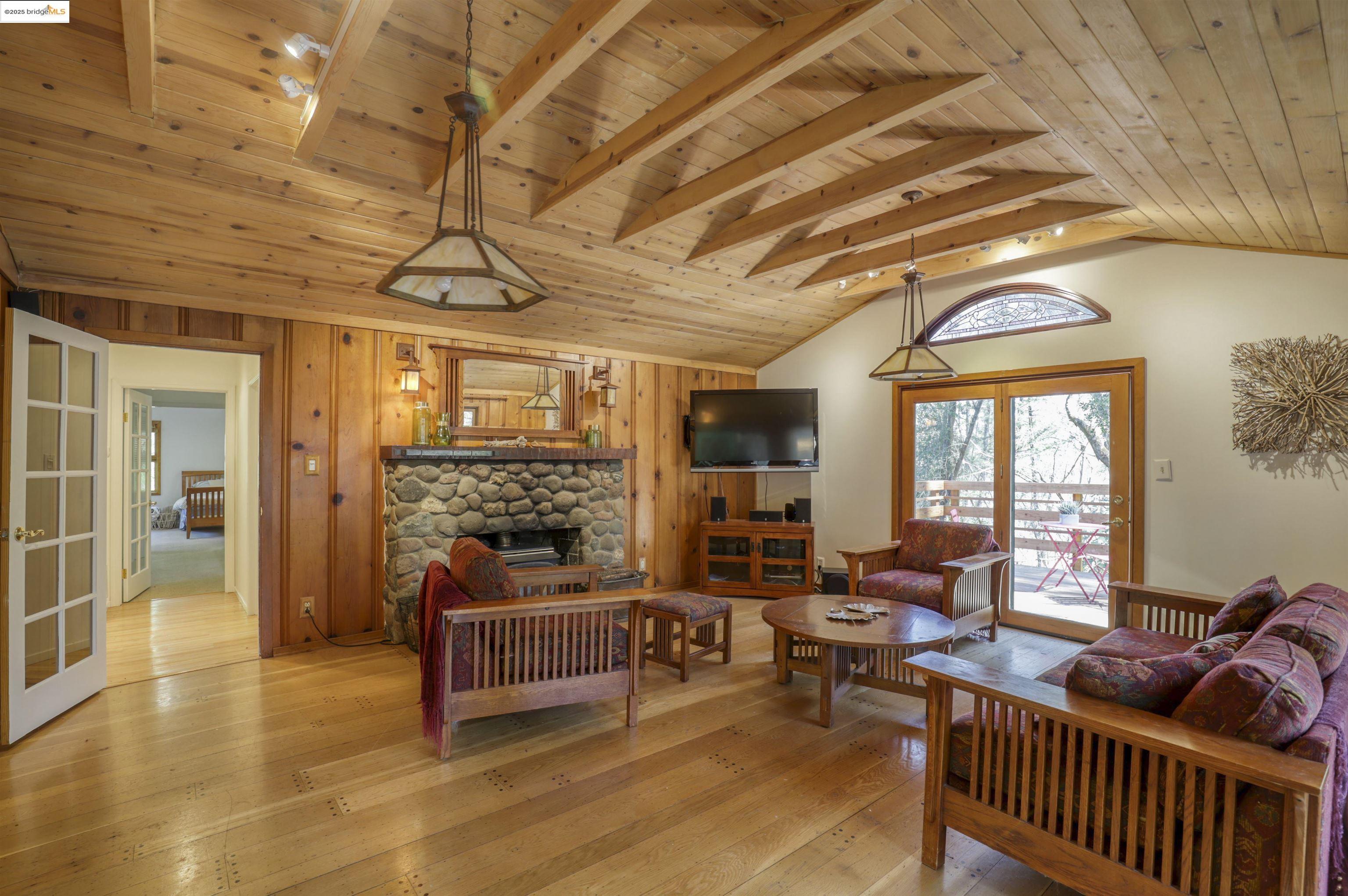 Detail Gallery Image 5 of 38 For 3611 Calistoga Rd, Santa Rosa,  CA 95404 - 3 Beds | 2 Baths