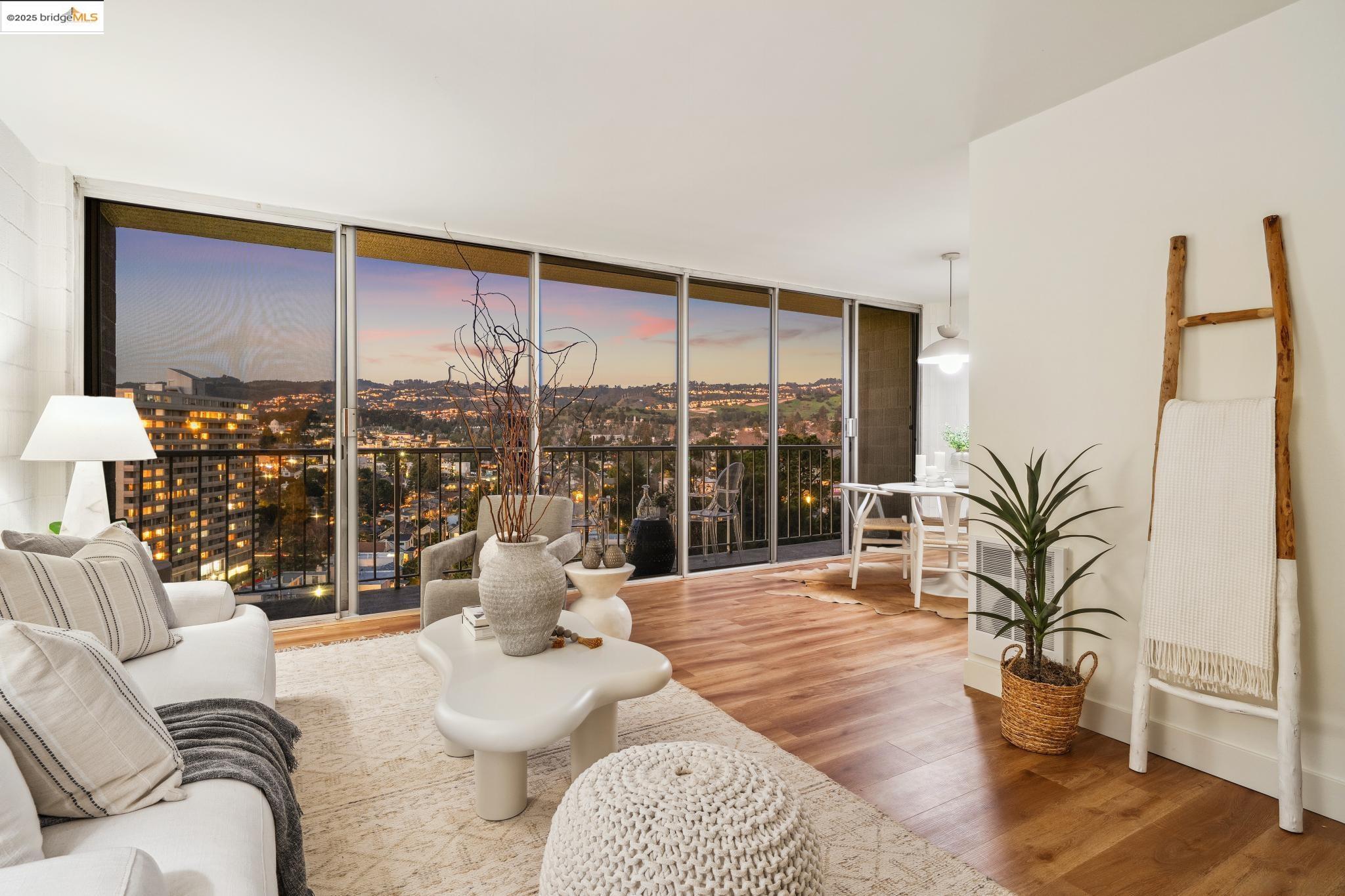 Browse active condo listings in KELTON COURT
