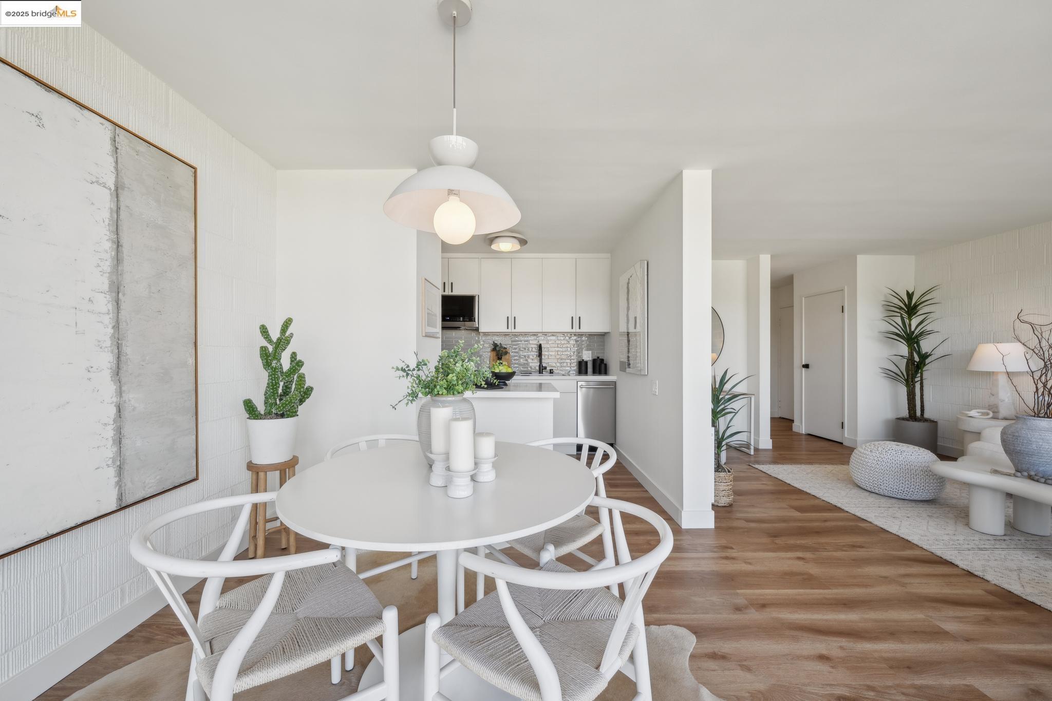 1 Kelton Ct # 7G, Oakland, California 94611, 1 Bedroom Bedrooms, 3 Rooms Rooms,1 BathroomBathrooms,Residential,For Sale,1 Kelton Ct # 7G,41084182