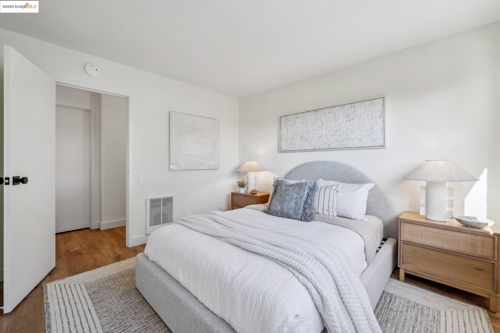 1 Kelton Ct # 7G, Oakland, California 94611, 1 Bedroom Bedrooms, 3 Rooms Rooms,1 BathroomBathrooms,Residential,For Sale,1 Kelton Ct # 7G,41084182