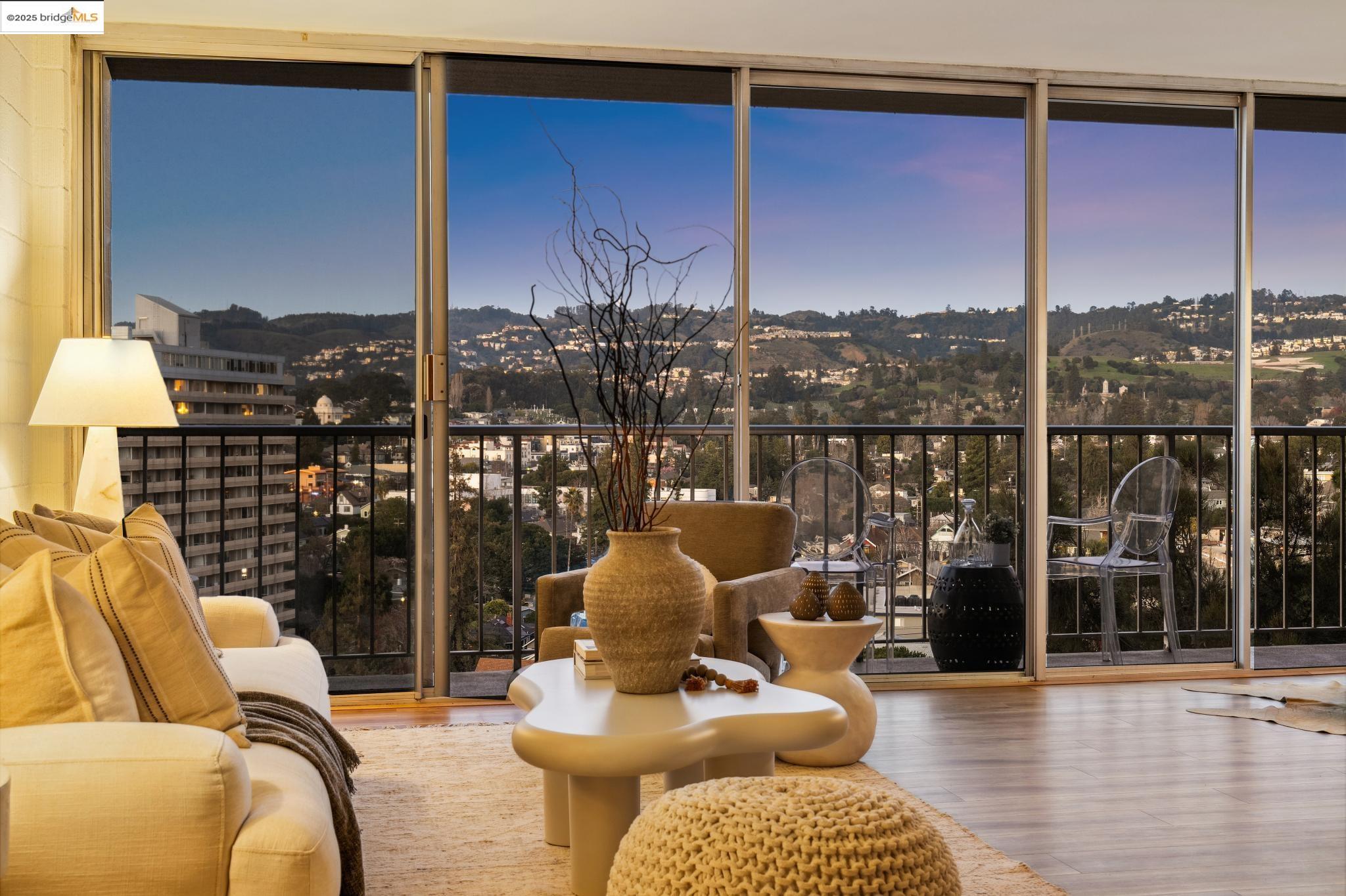 1 Kelton Ct # 7G, Oakland, California 94611, 1 Bedroom Bedrooms, 3 Rooms Rooms,1 BathroomBathrooms,Residential,For Sale,1 Kelton Ct # 7G,41084182