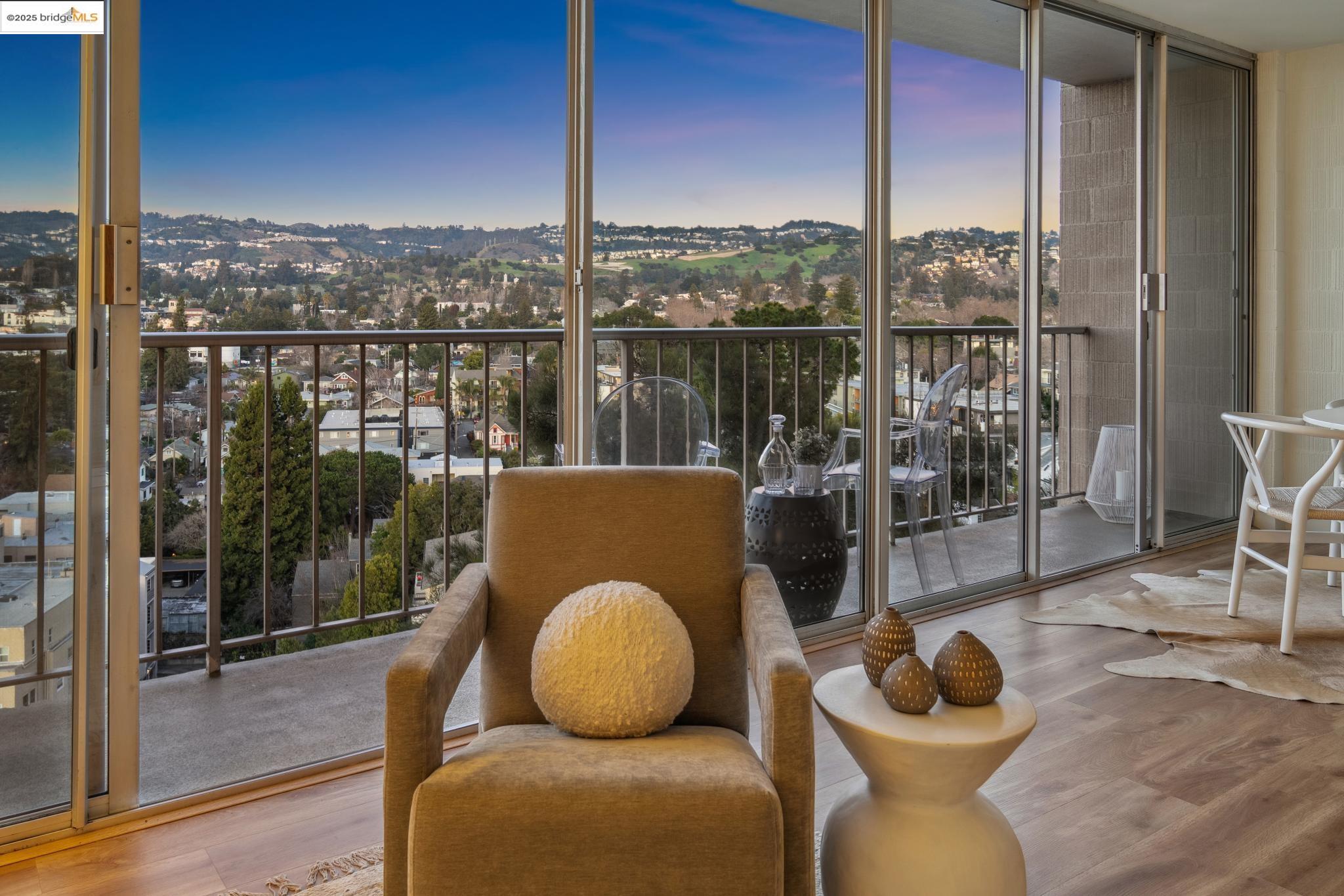 1 Kelton Ct # 7G, Oakland, California 94611, 1 Bedroom Bedrooms, 3 Rooms Rooms,1 BathroomBathrooms,Residential,For Sale,1 Kelton Ct # 7G,41084182