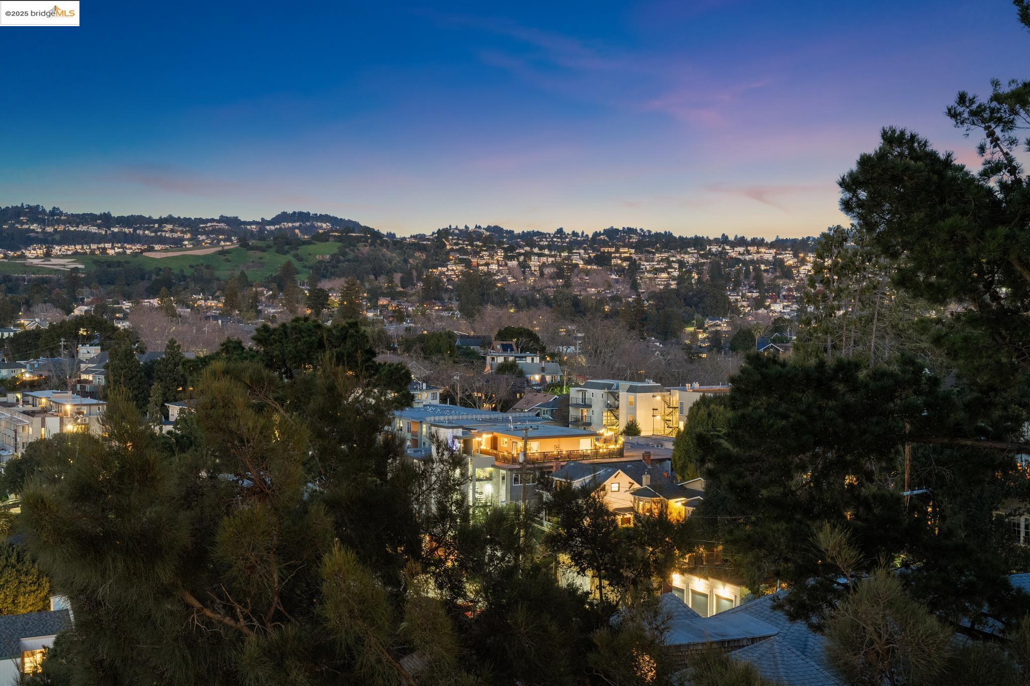 1 Kelton Ct # 7G, Oakland, California 94611, 1 Bedroom Bedrooms, 3 Rooms Rooms,1 BathroomBathrooms,Residential,For Sale,1 Kelton Ct # 7G,41084182